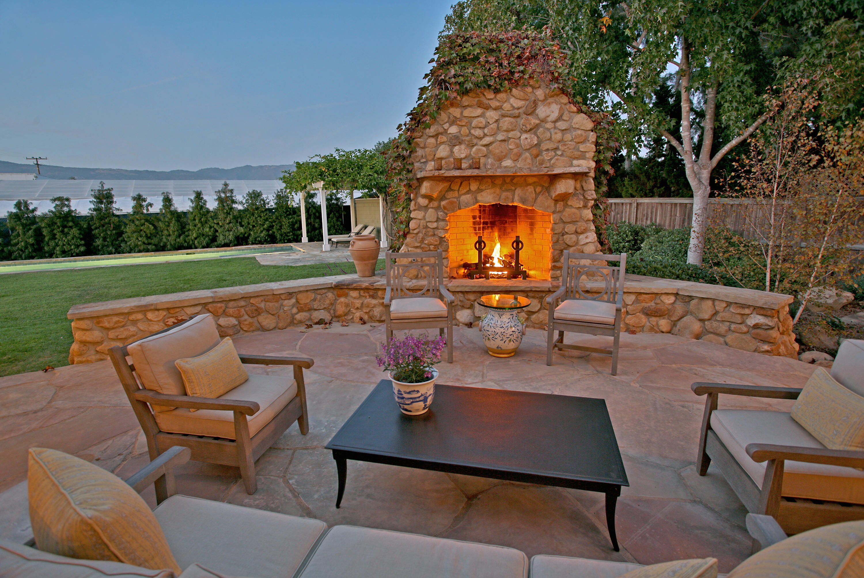 5396 Dorwin Lane
