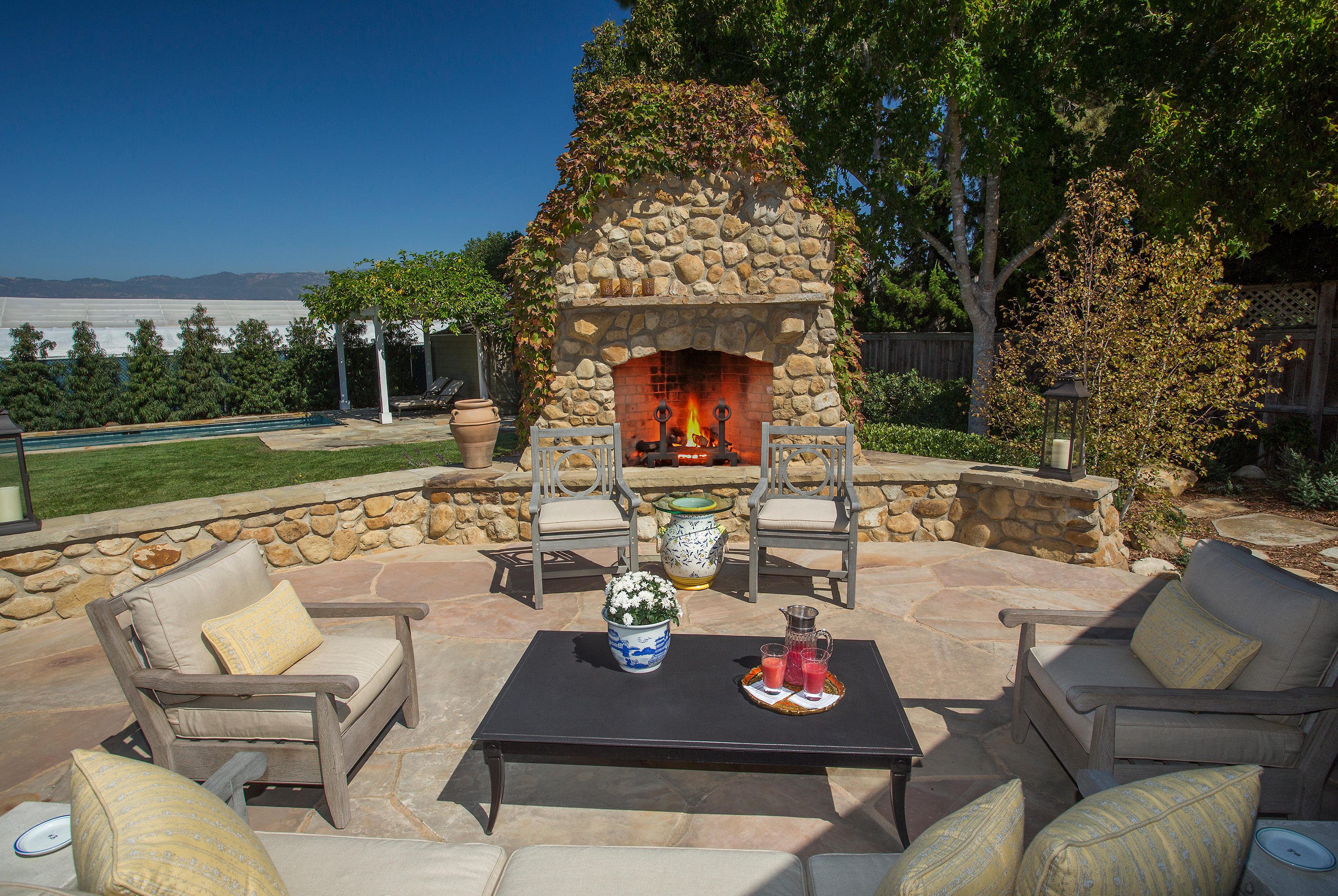 5396 Dorwin Lane
