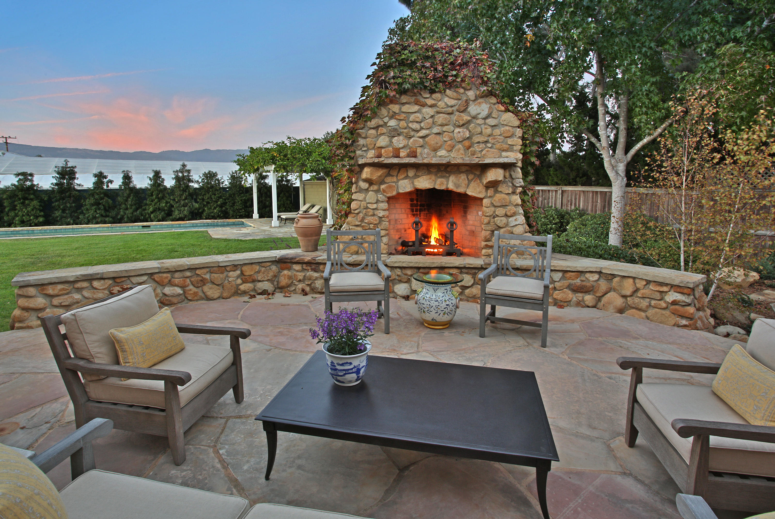 5396 Dorwin Lane