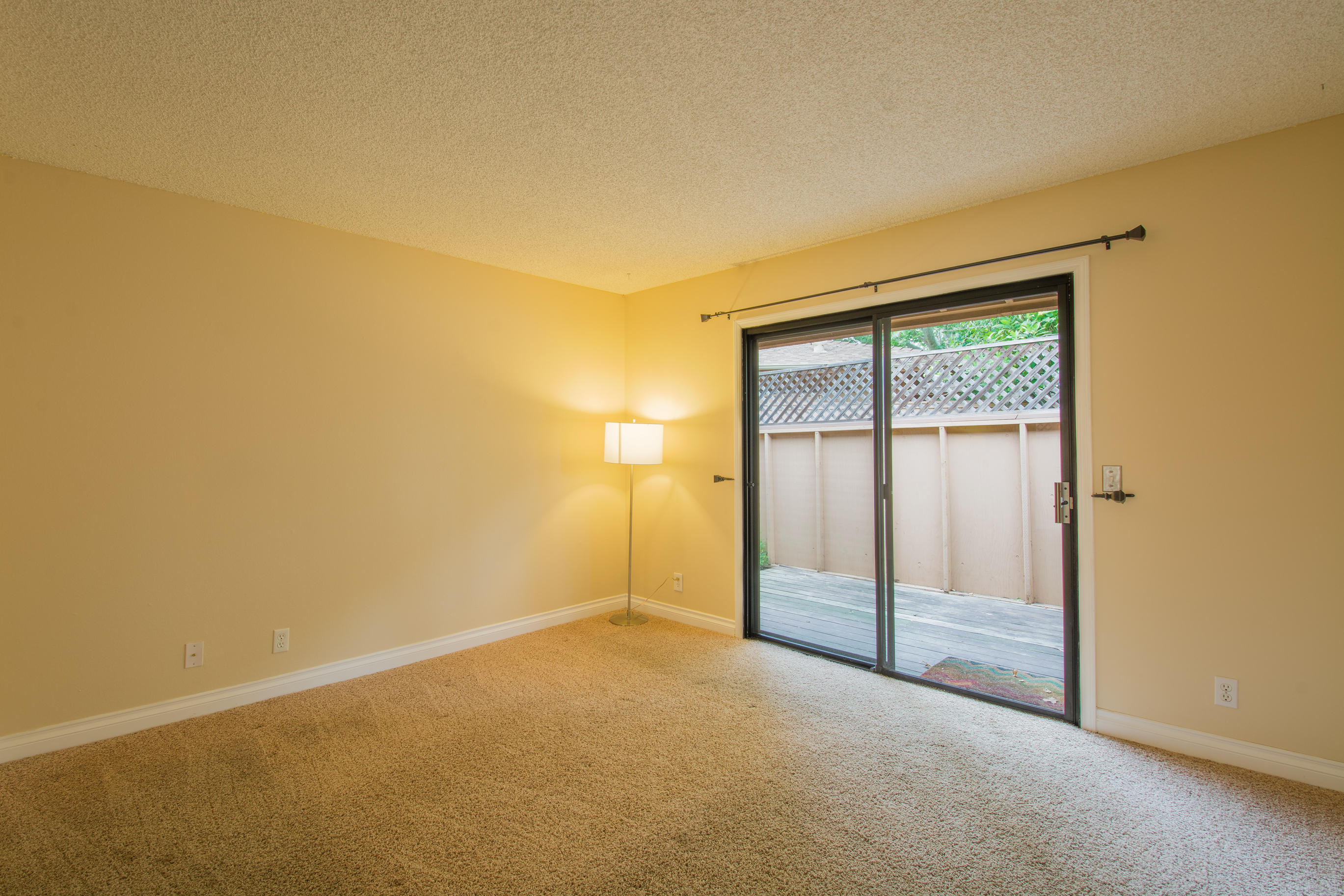 5290 Overpass Road, 12