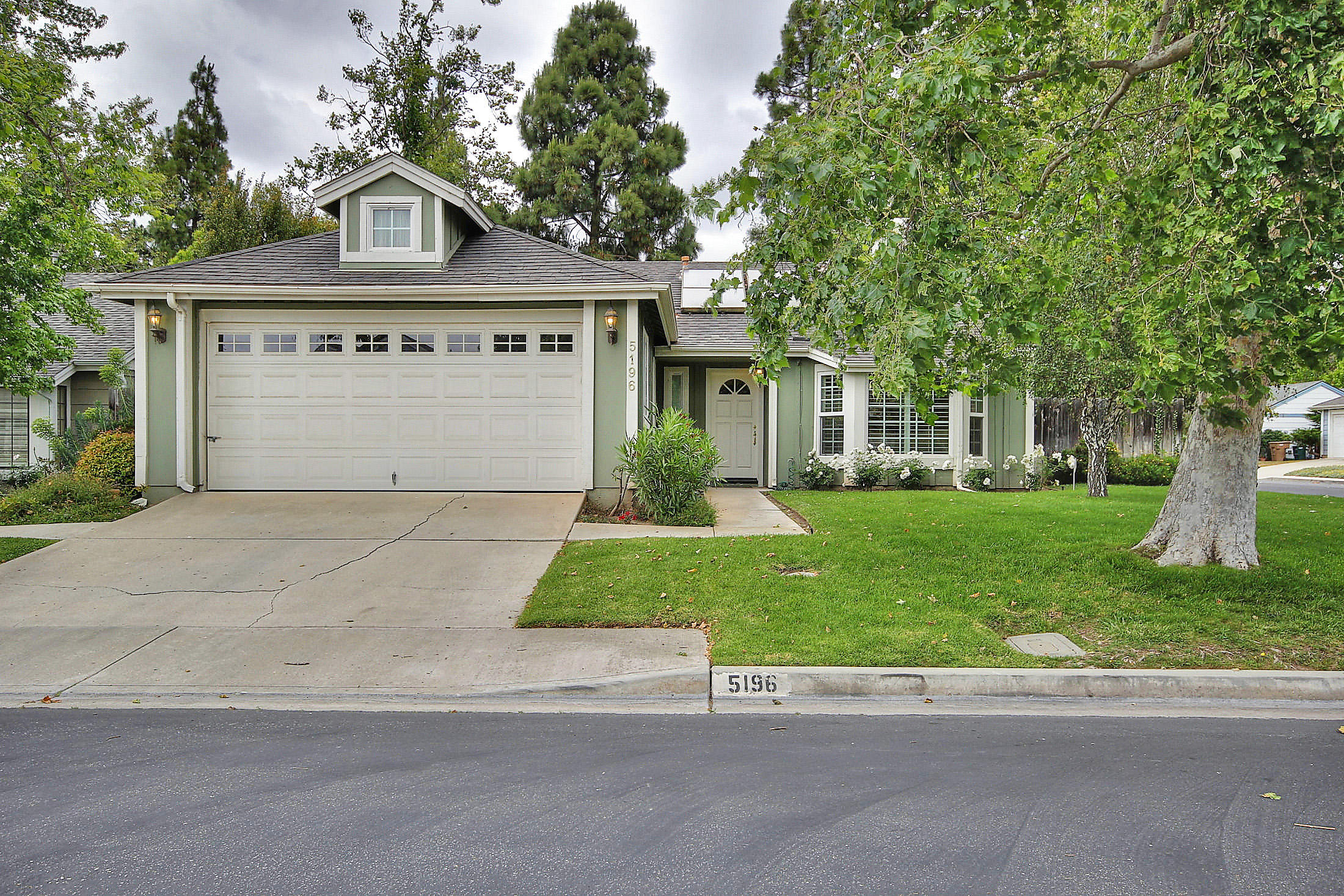 5196 Cambridge Lane