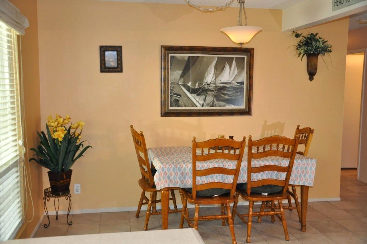 5455 8th Street, 14