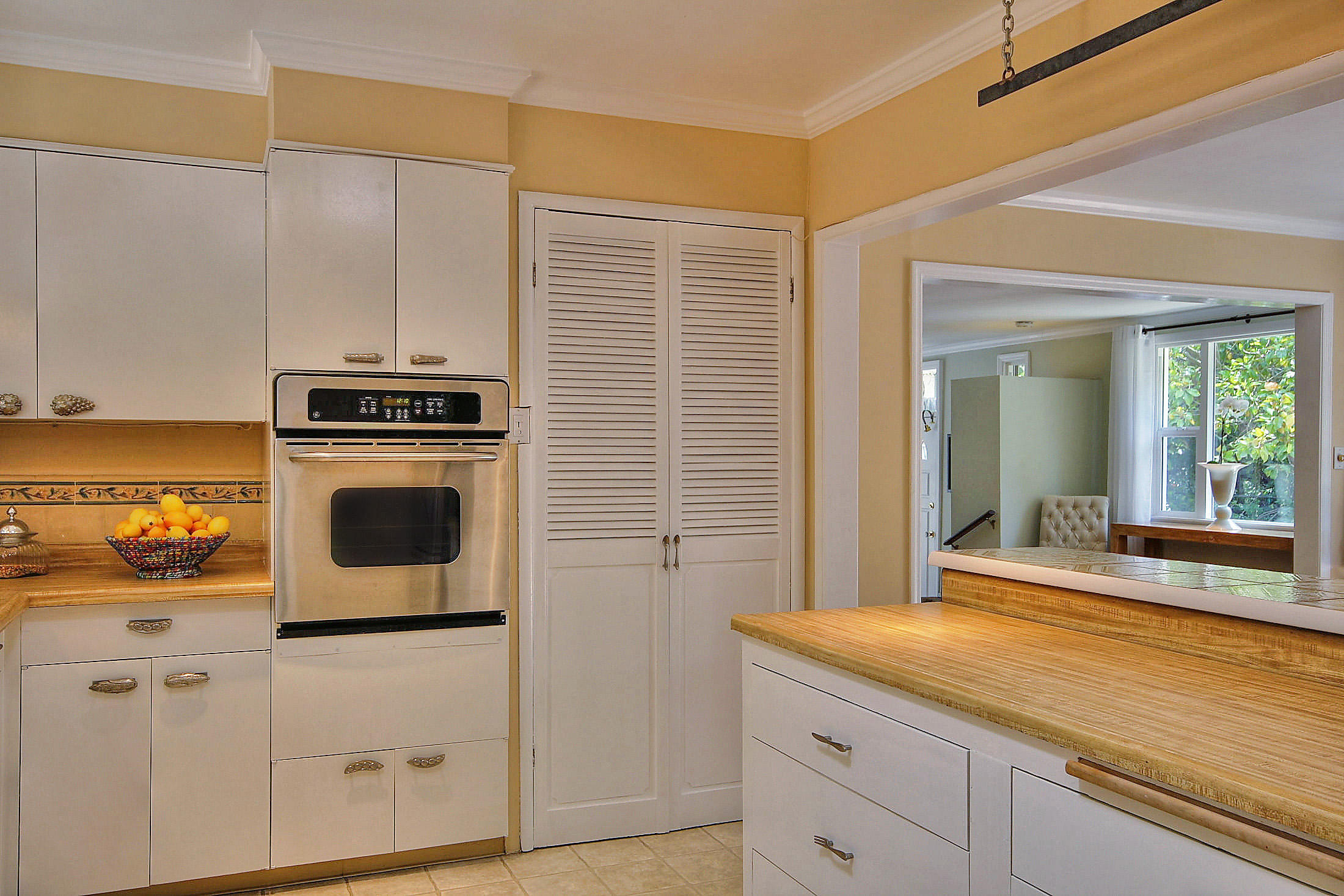 655 Circle Drive
