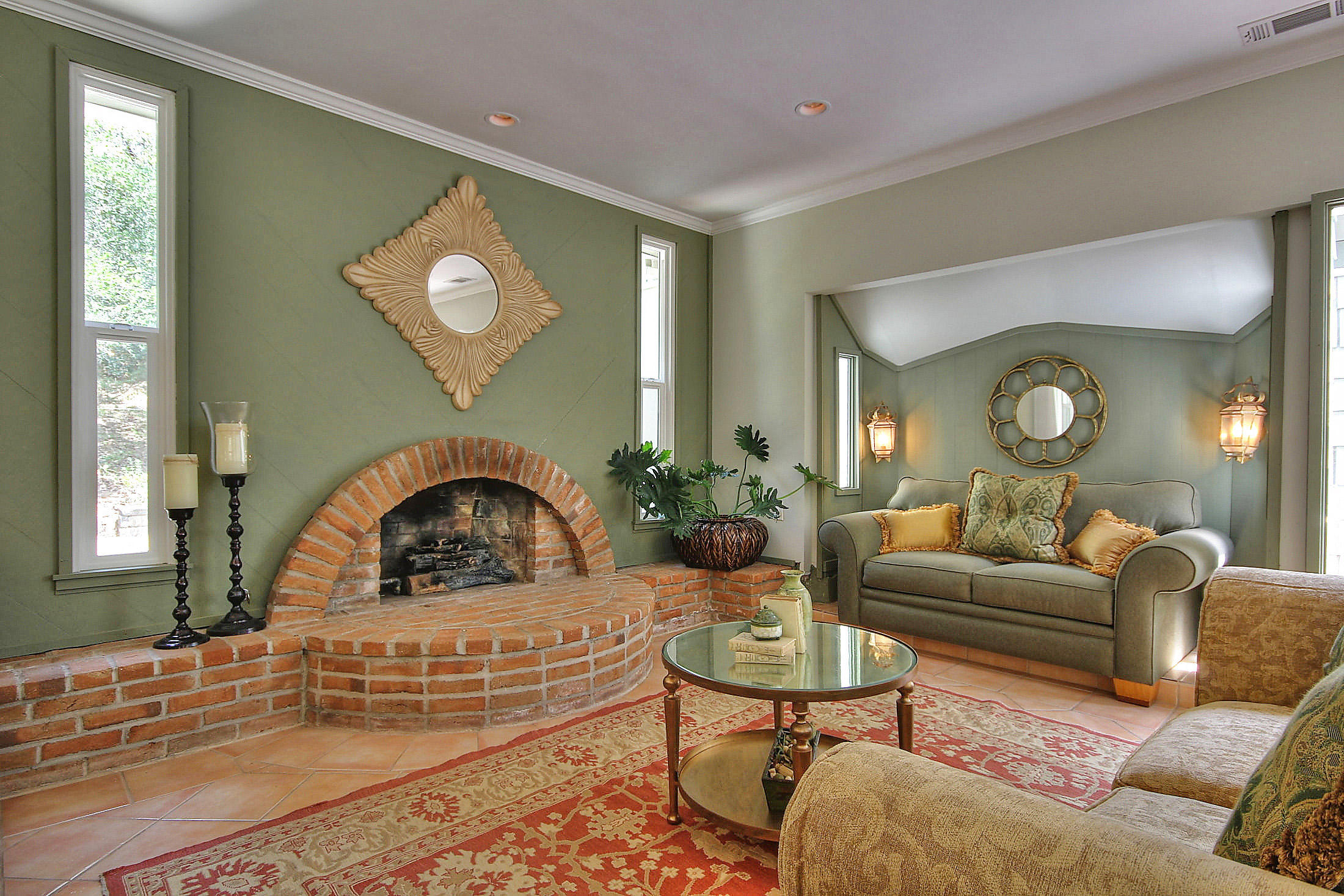 655 Circle Drive