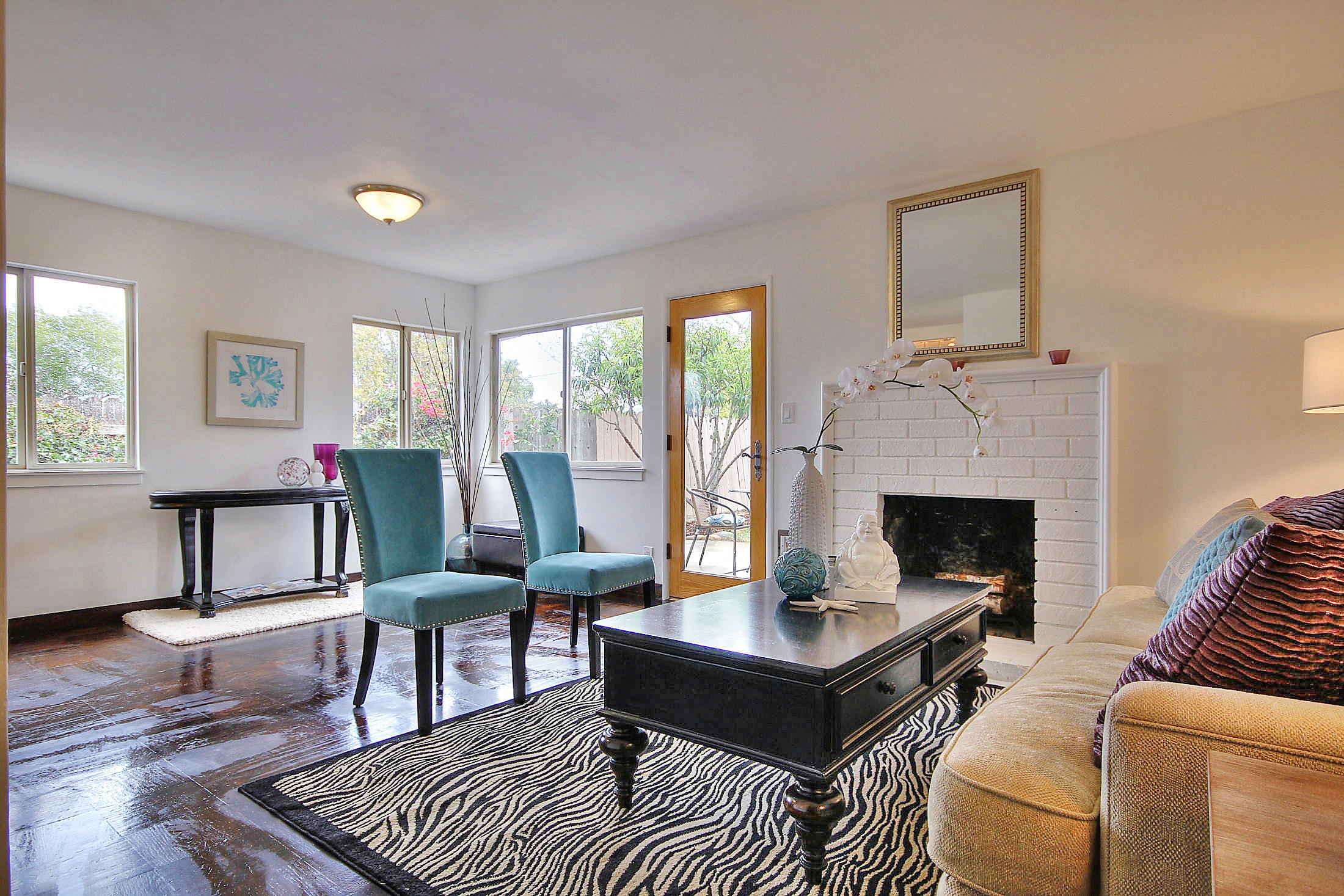 7035 Del Norte Drive