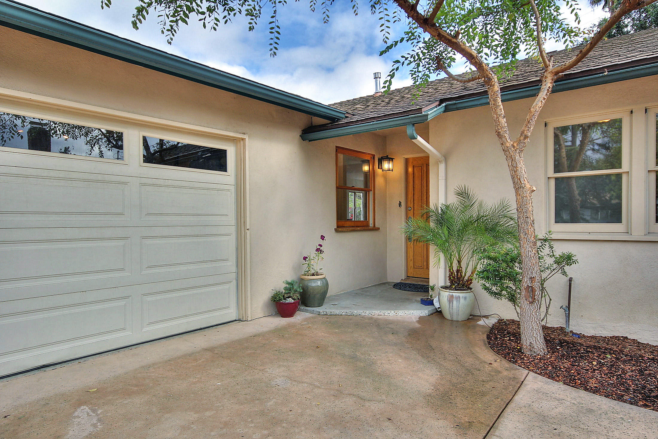 7035 Del Norte Drive
