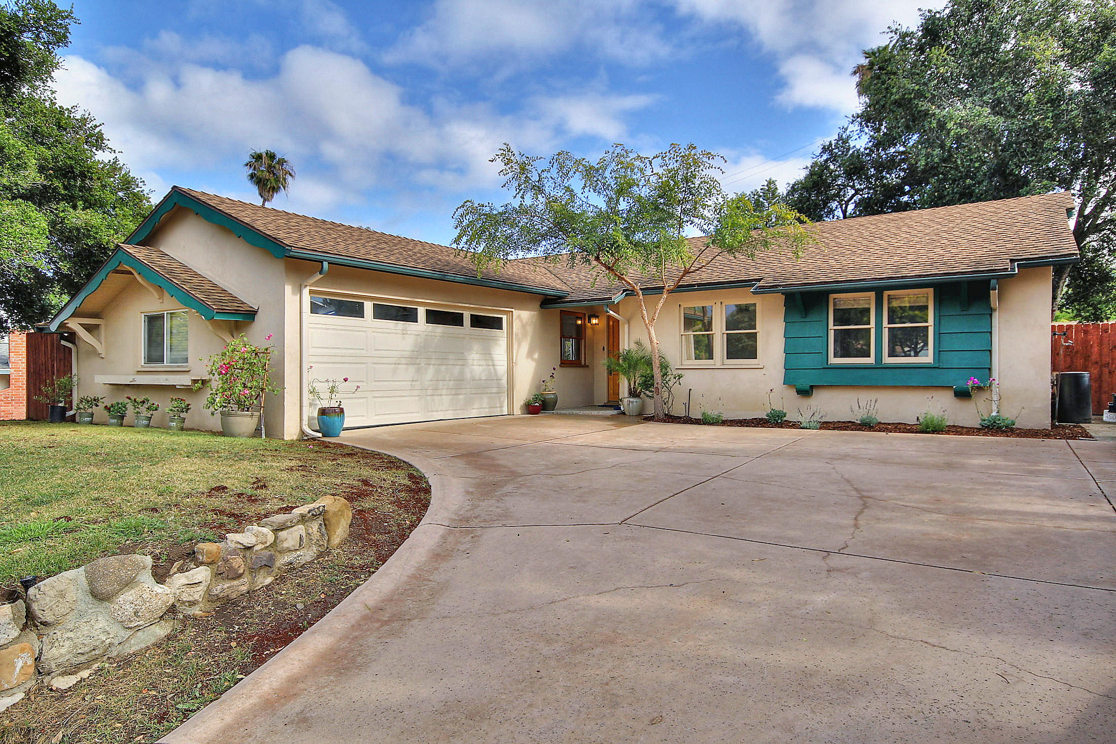 7035 Del Norte Drive