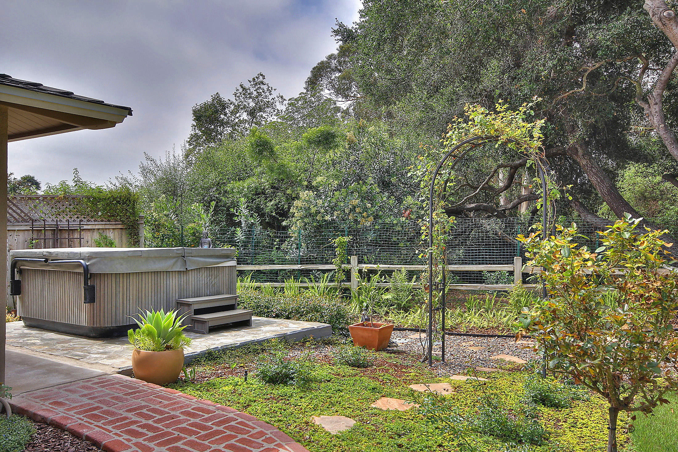 605 Willowglen Road