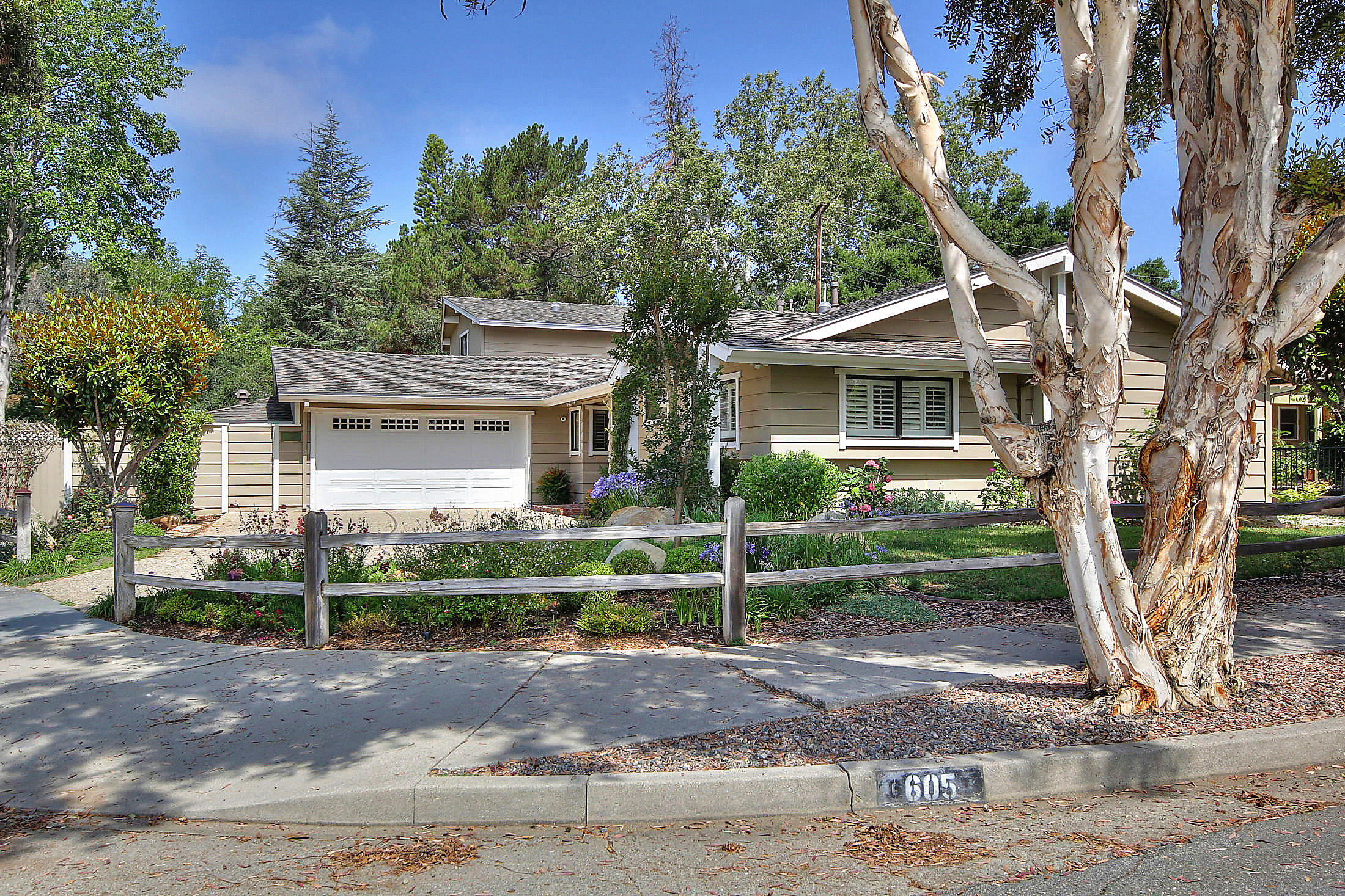 605 Willowglen Road