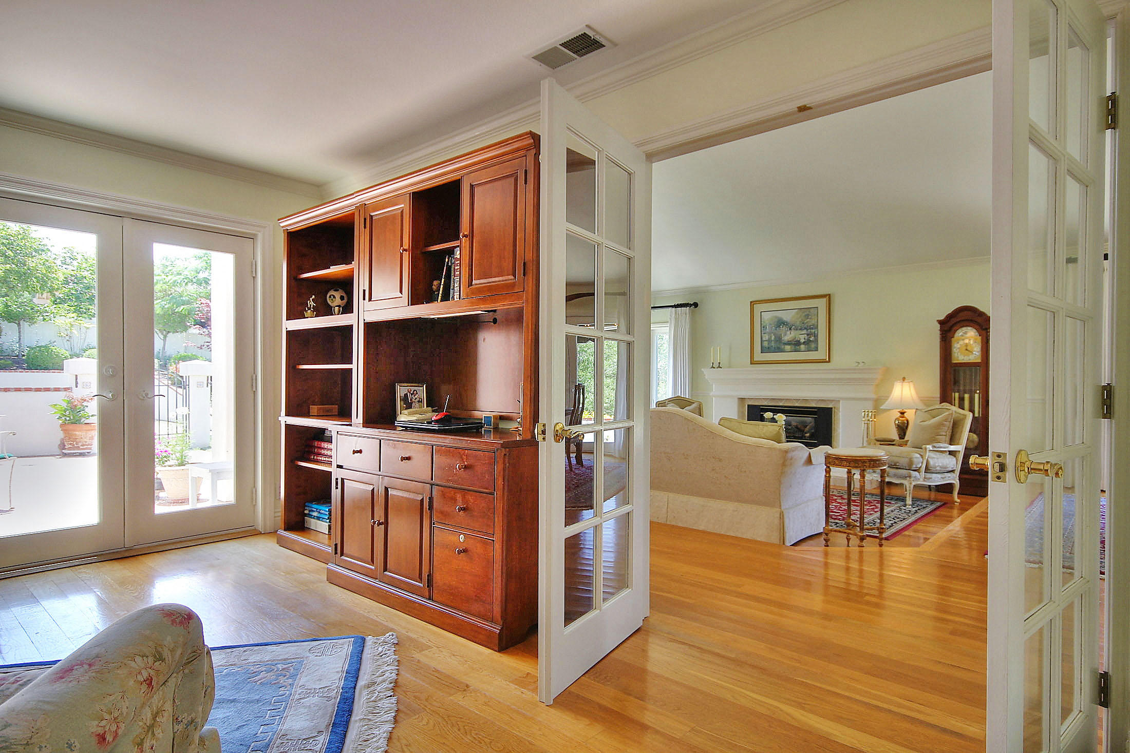 5266 James Road