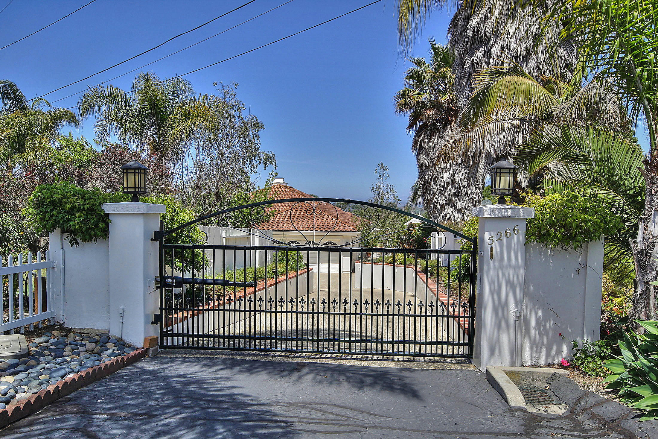 5266 James Road