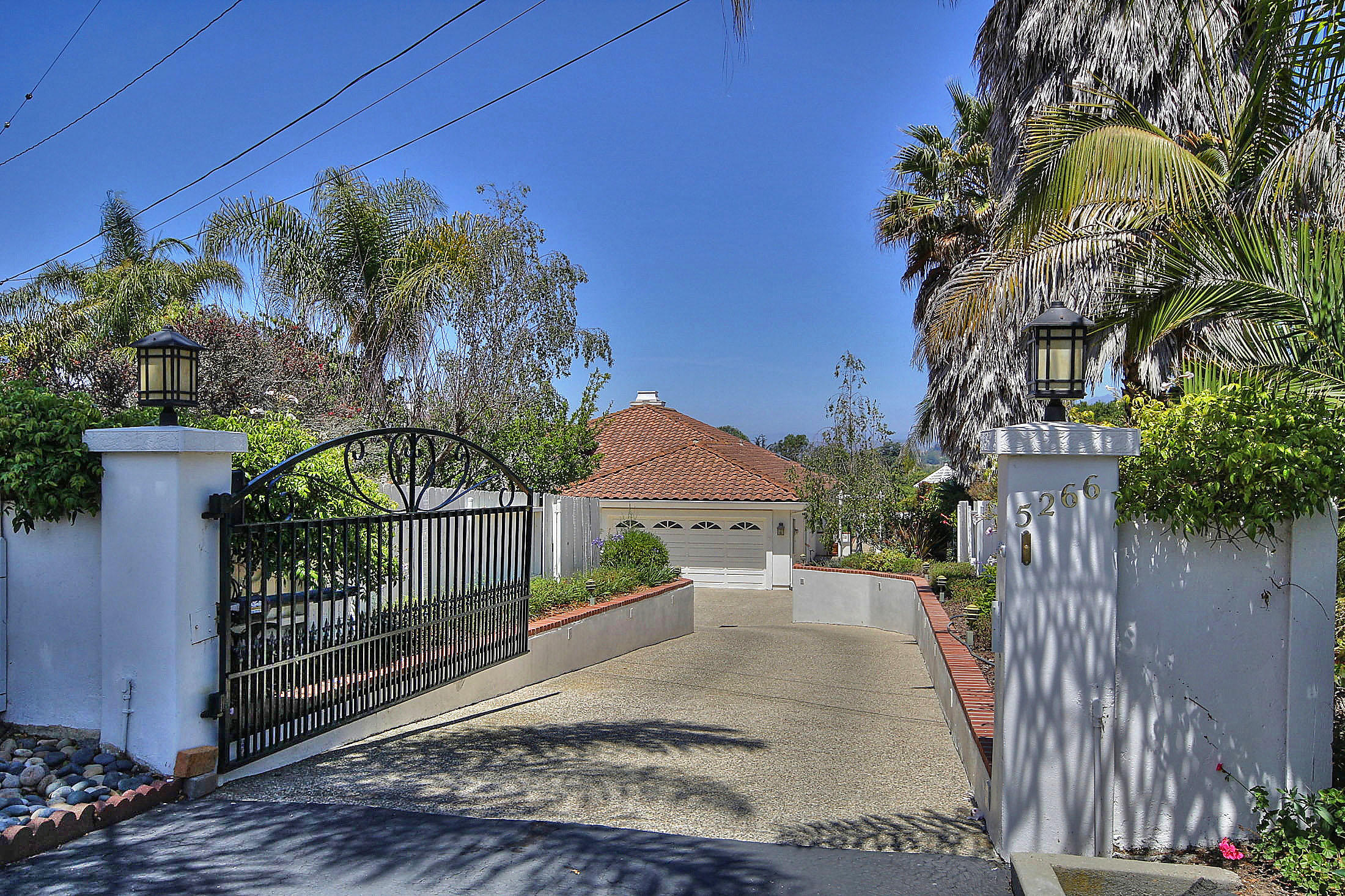 5266 James Road