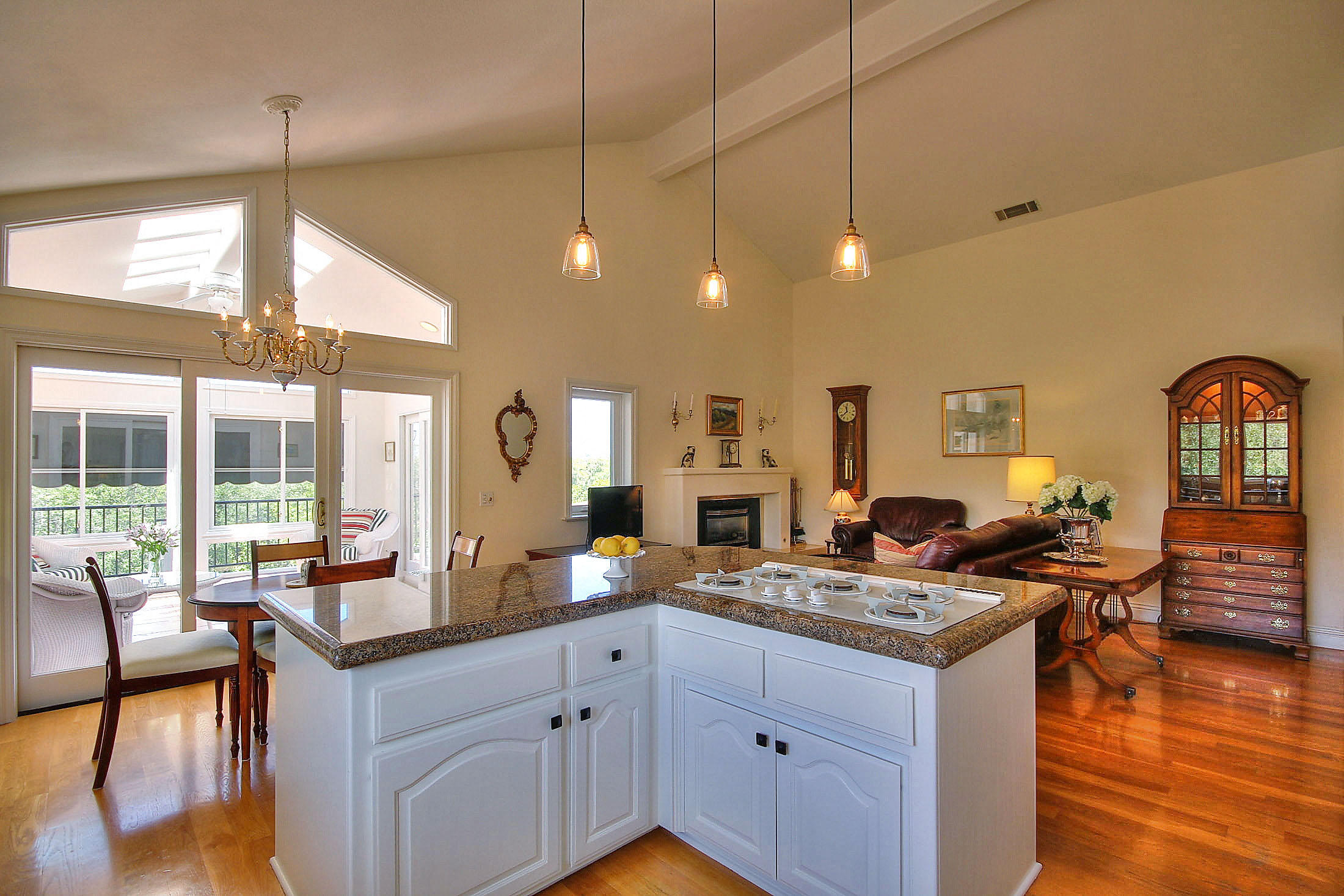 5266 James Road