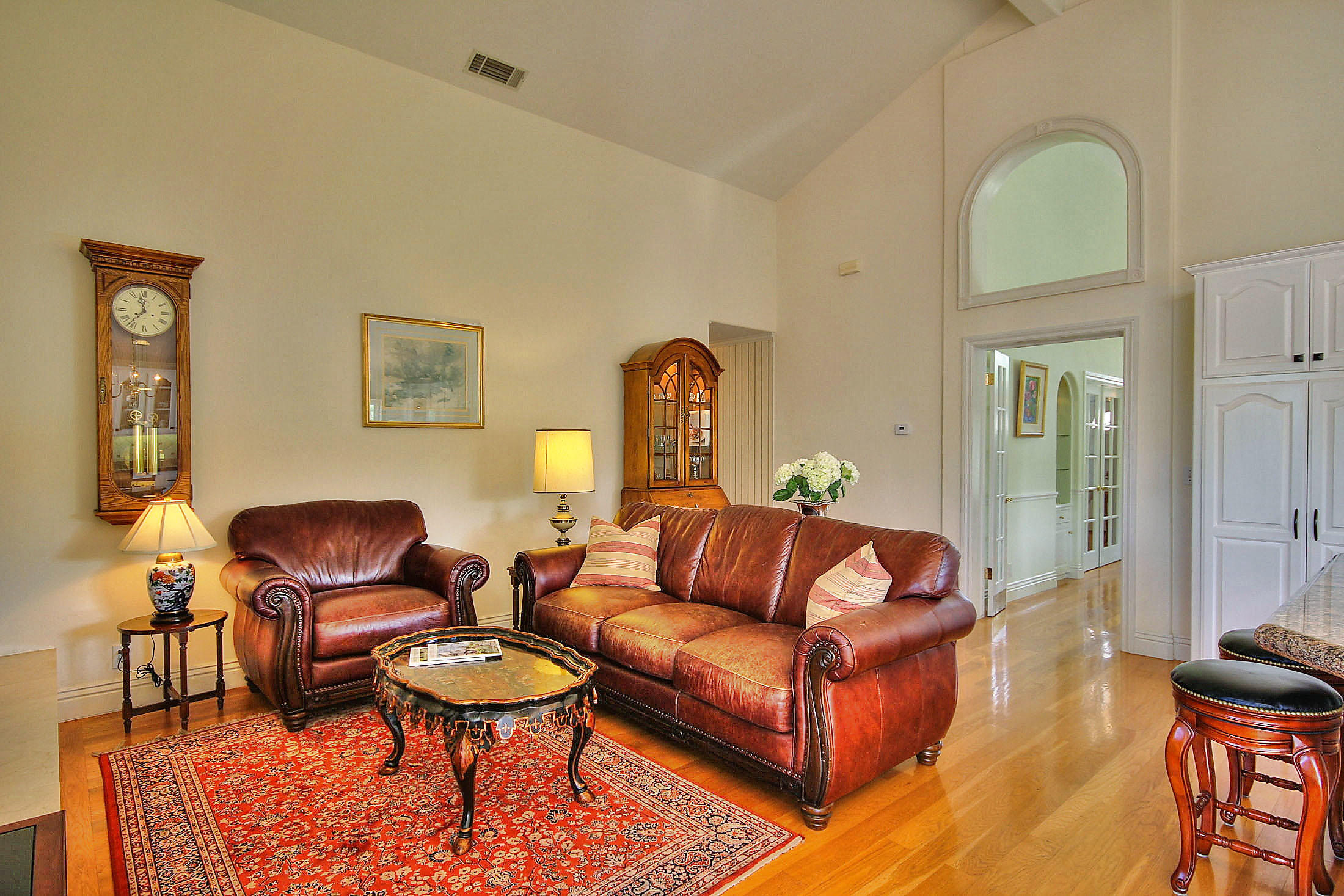 5266 James Road