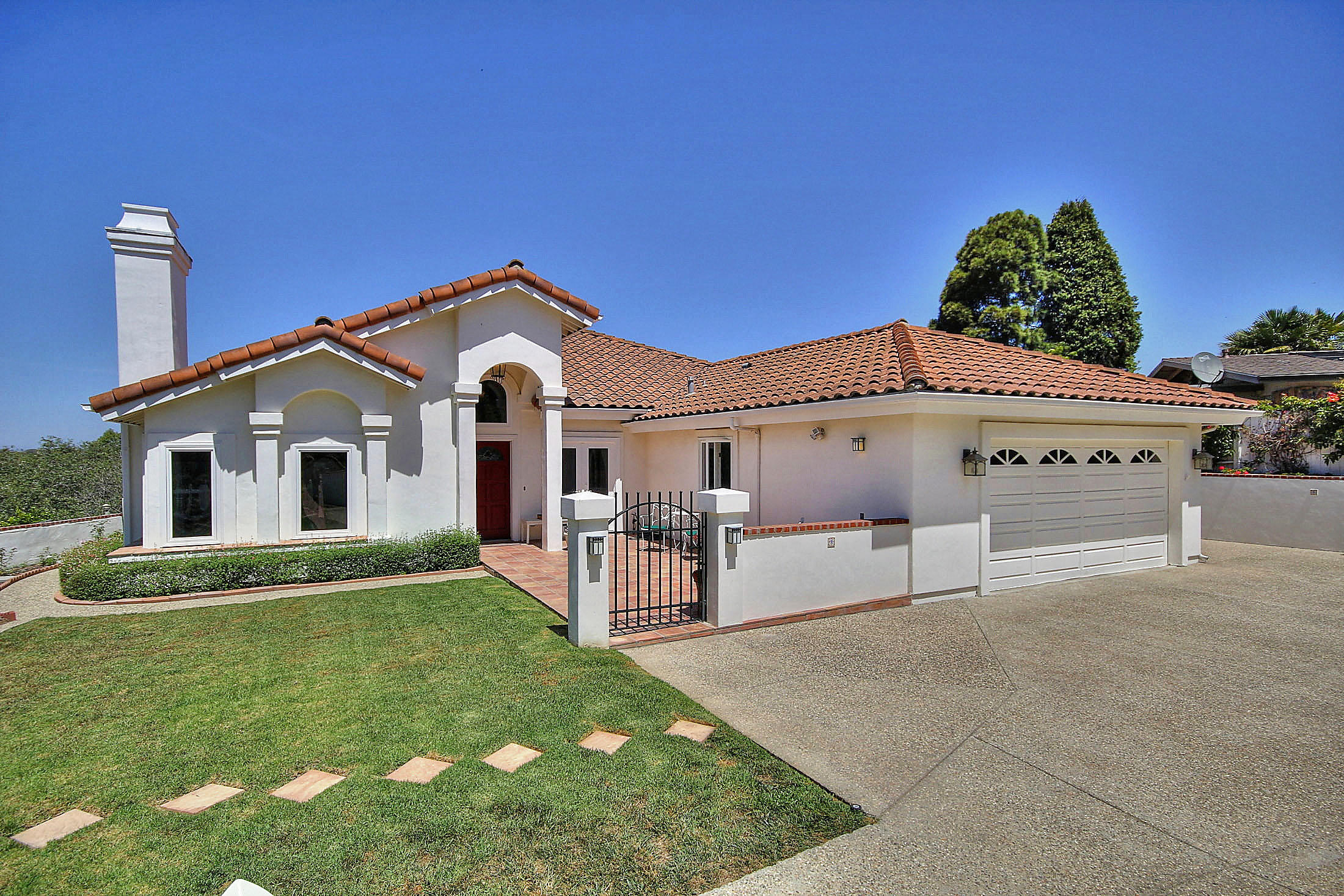 5266 James Road