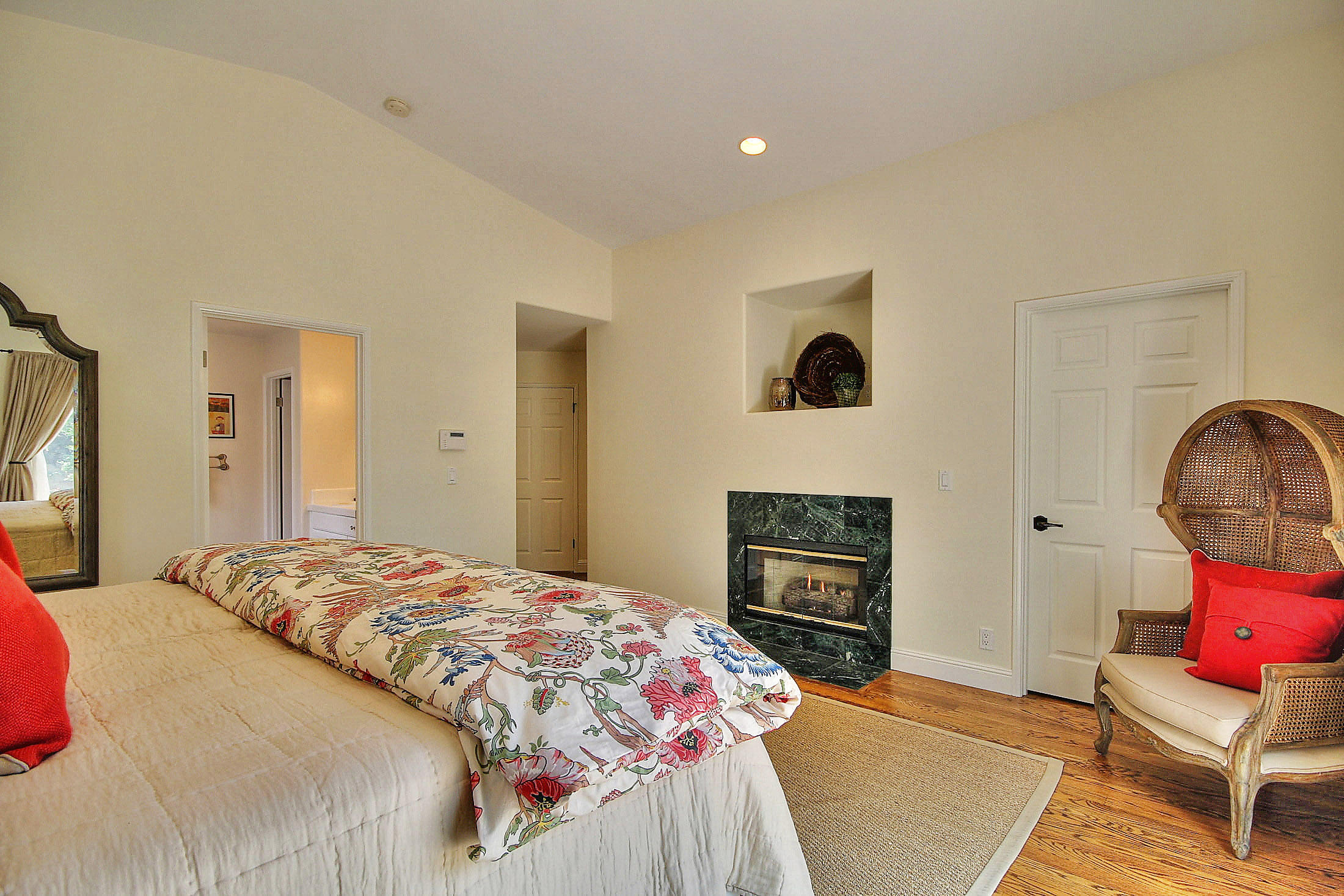 7956 Winchester Circle