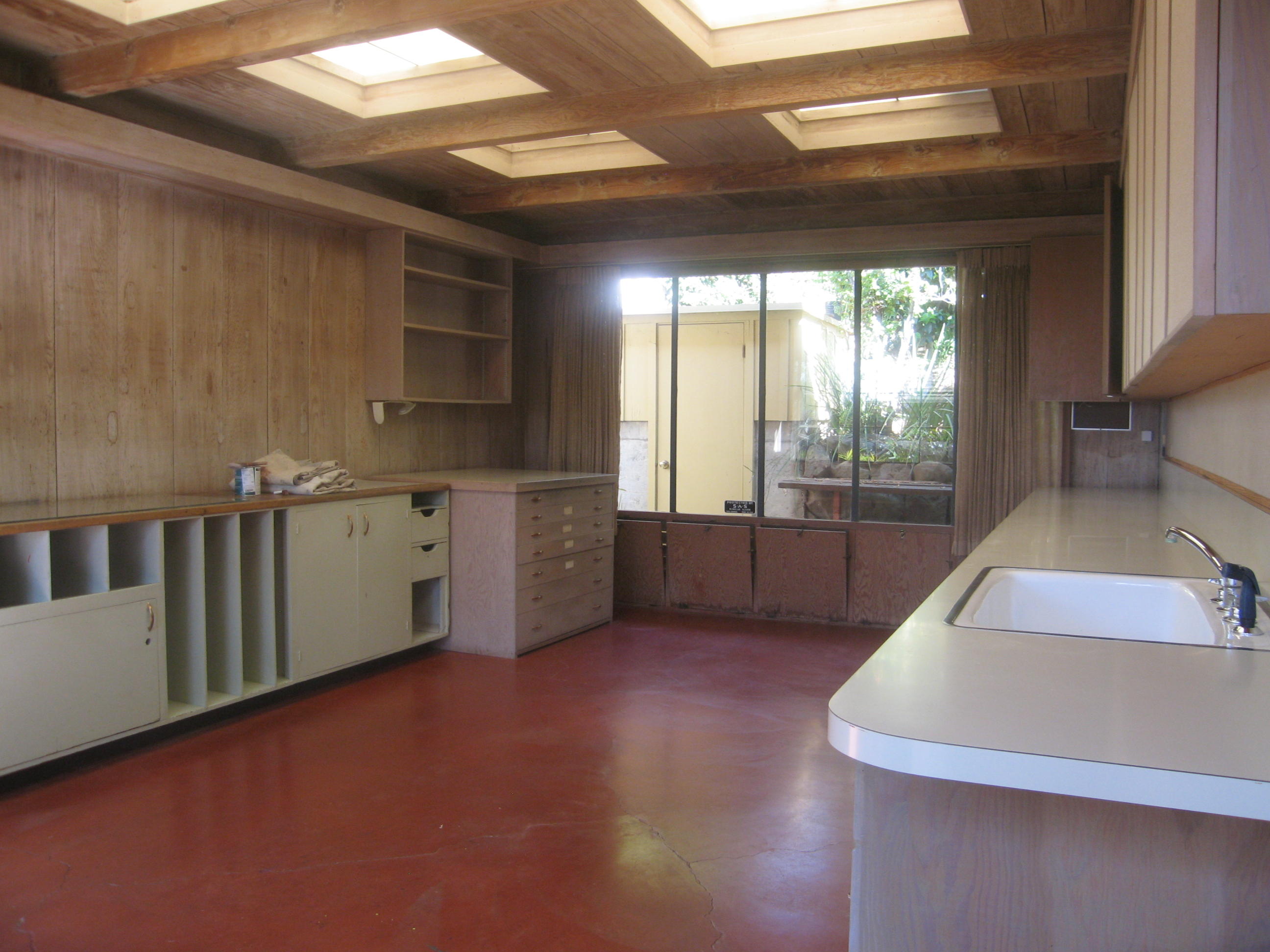 525 Miramonte Drive