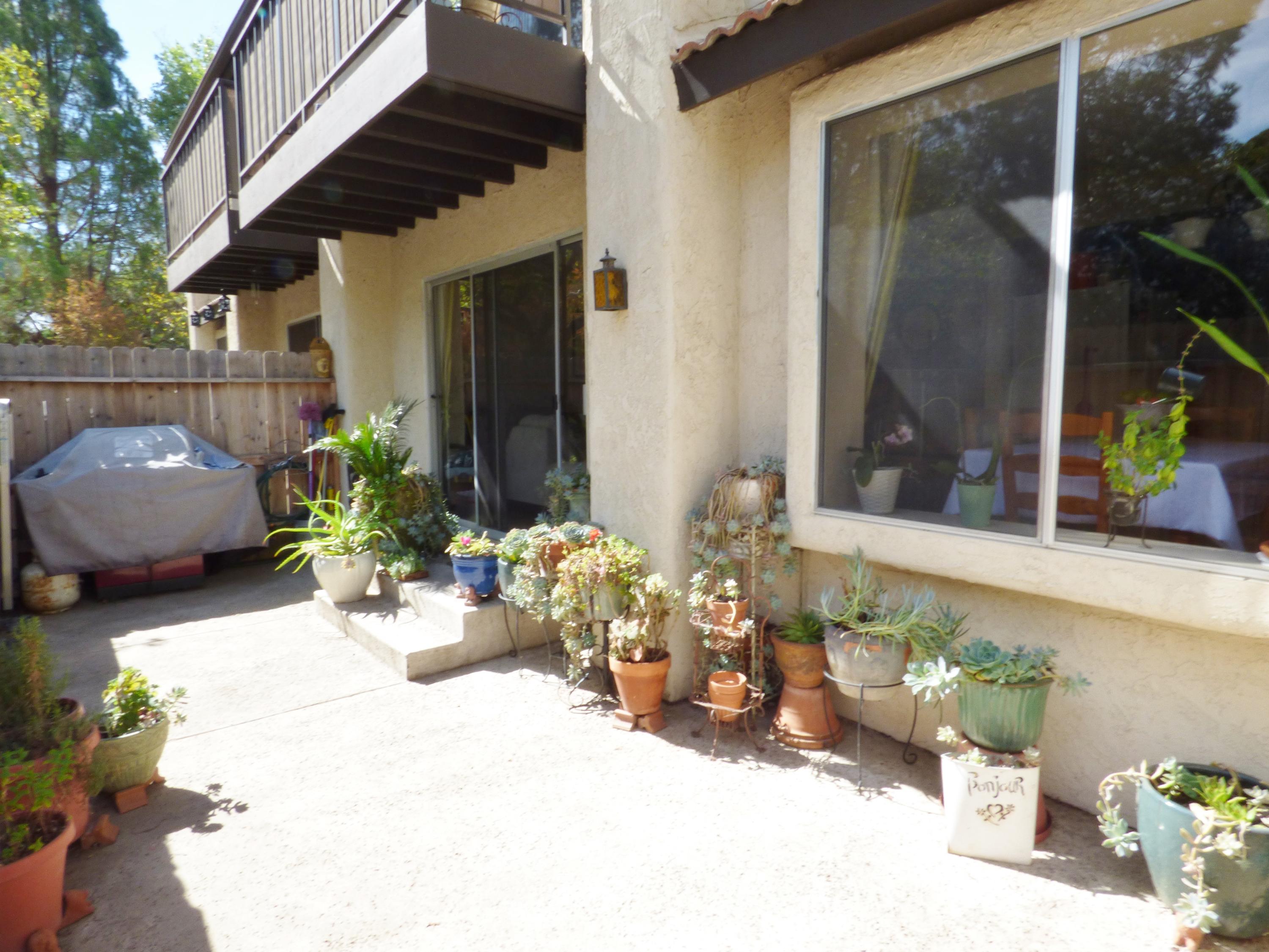 664 Floral Drive