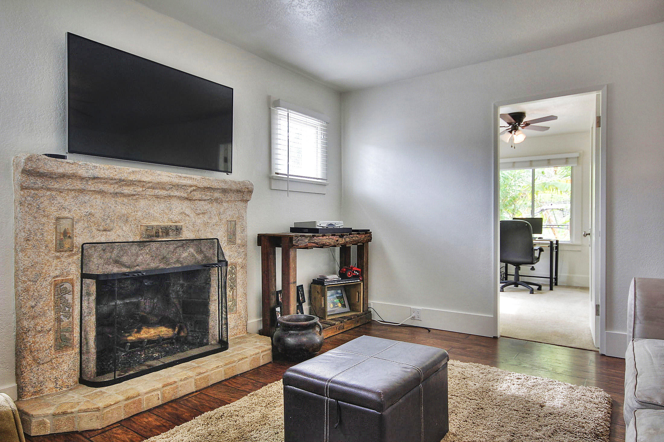 583 El Sueno Road