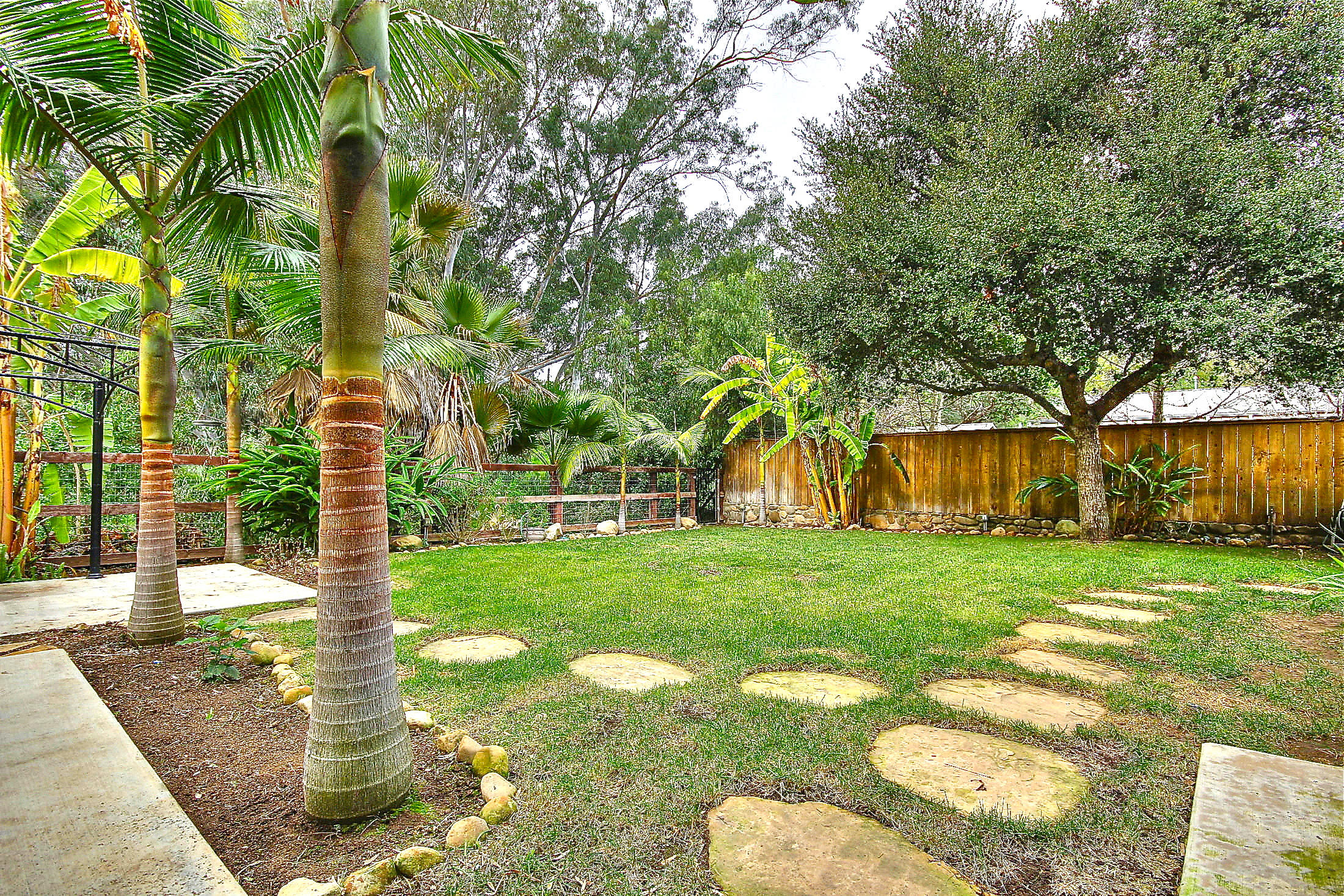 583 El Sueno Road
