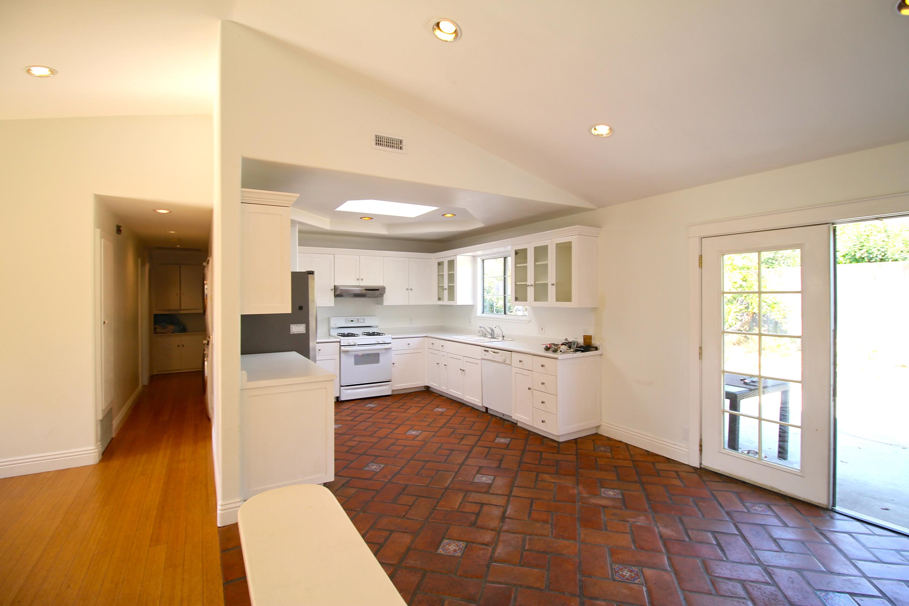 5086 Del Monaco Drive
