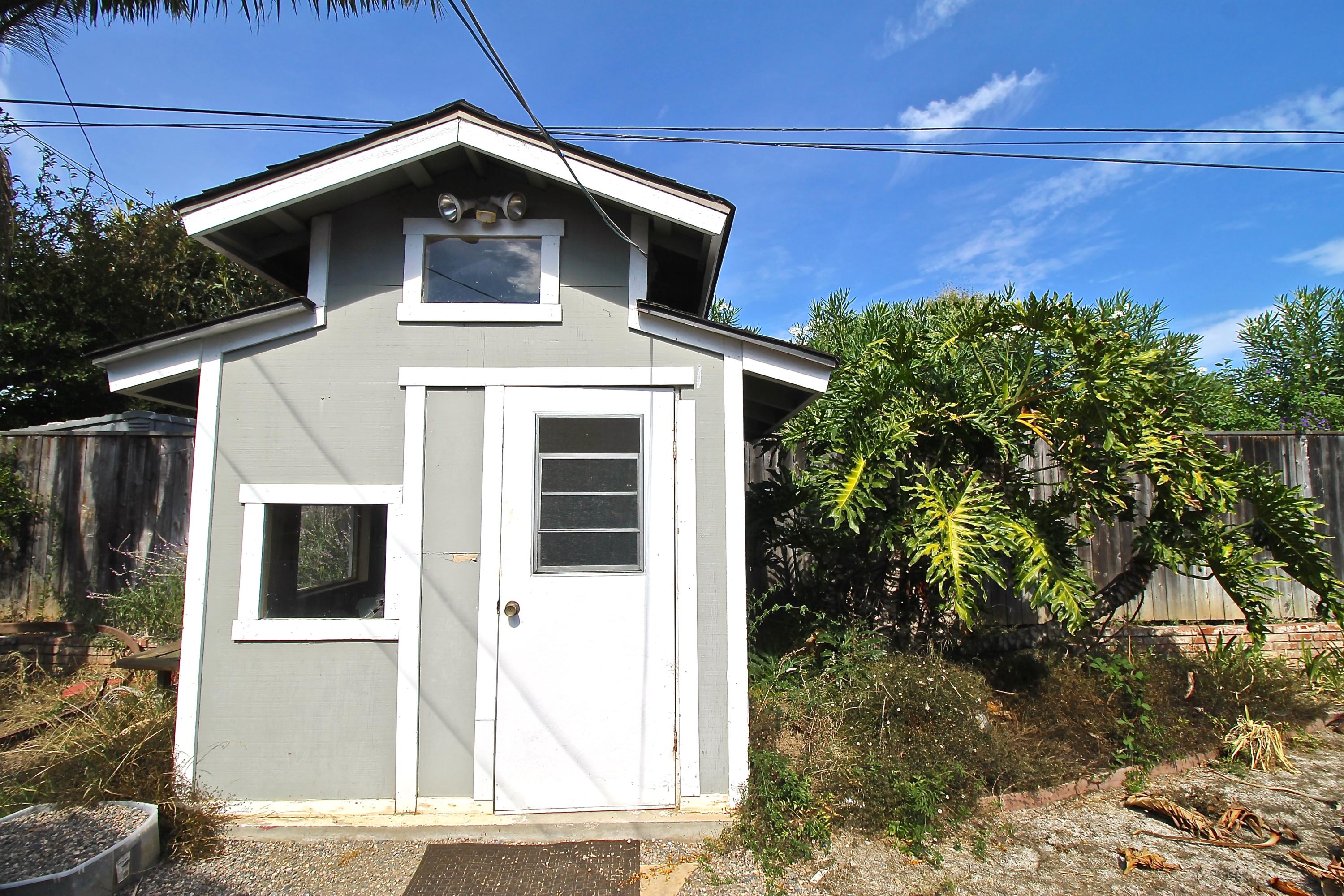5086 Del Monaco Drive