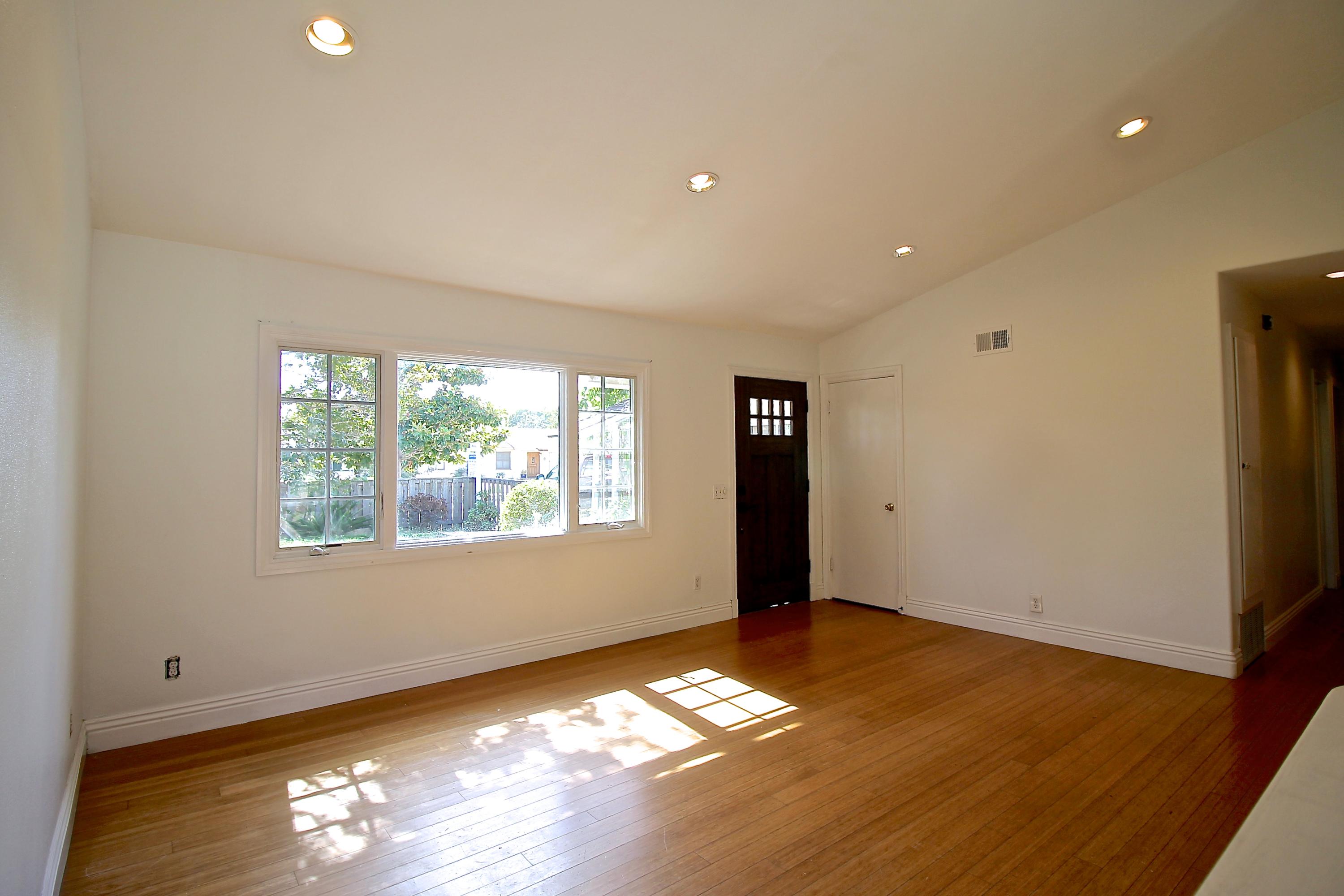 5086 Del Monaco Drive