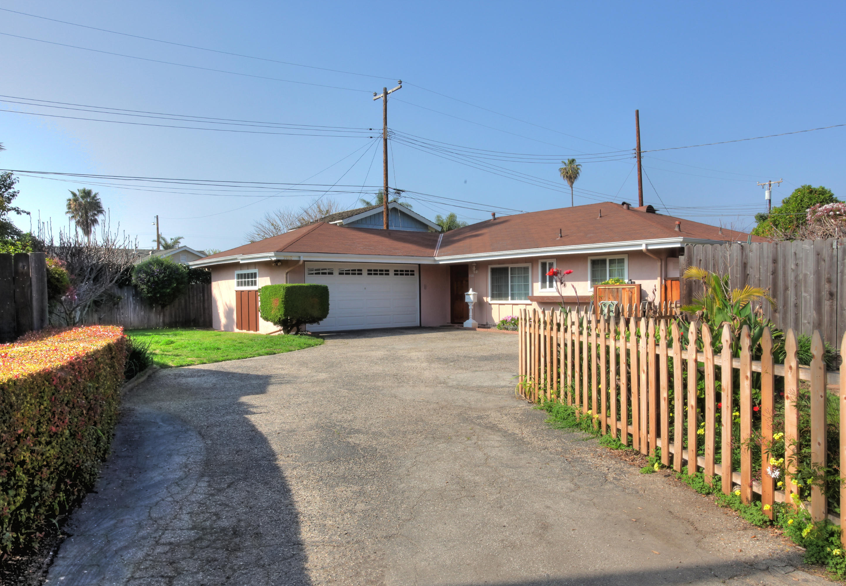 5120 Dawn Lane