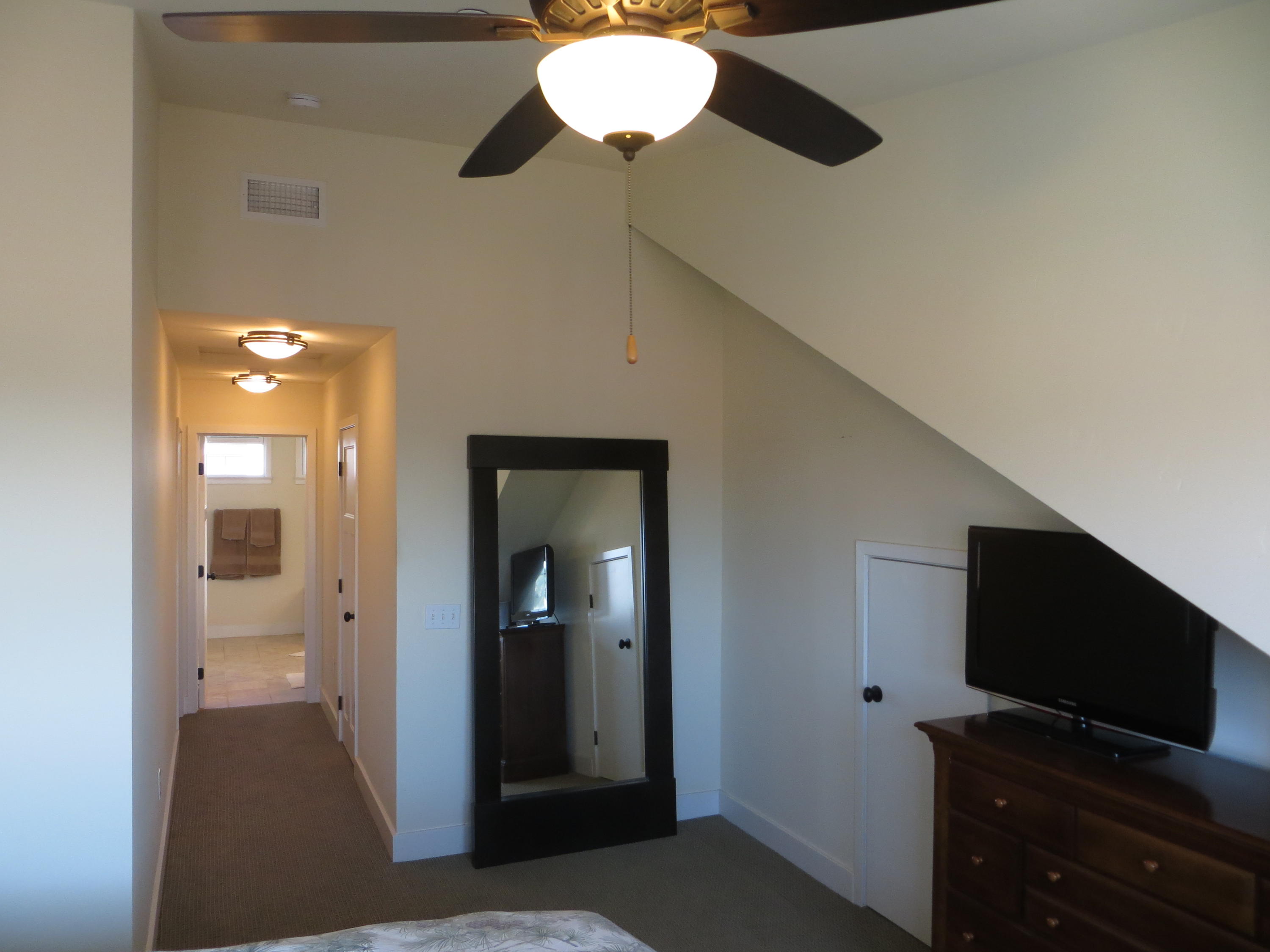 601 E Micheltorena Street, 91