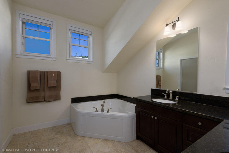 601 E Micheltorena Street, 91