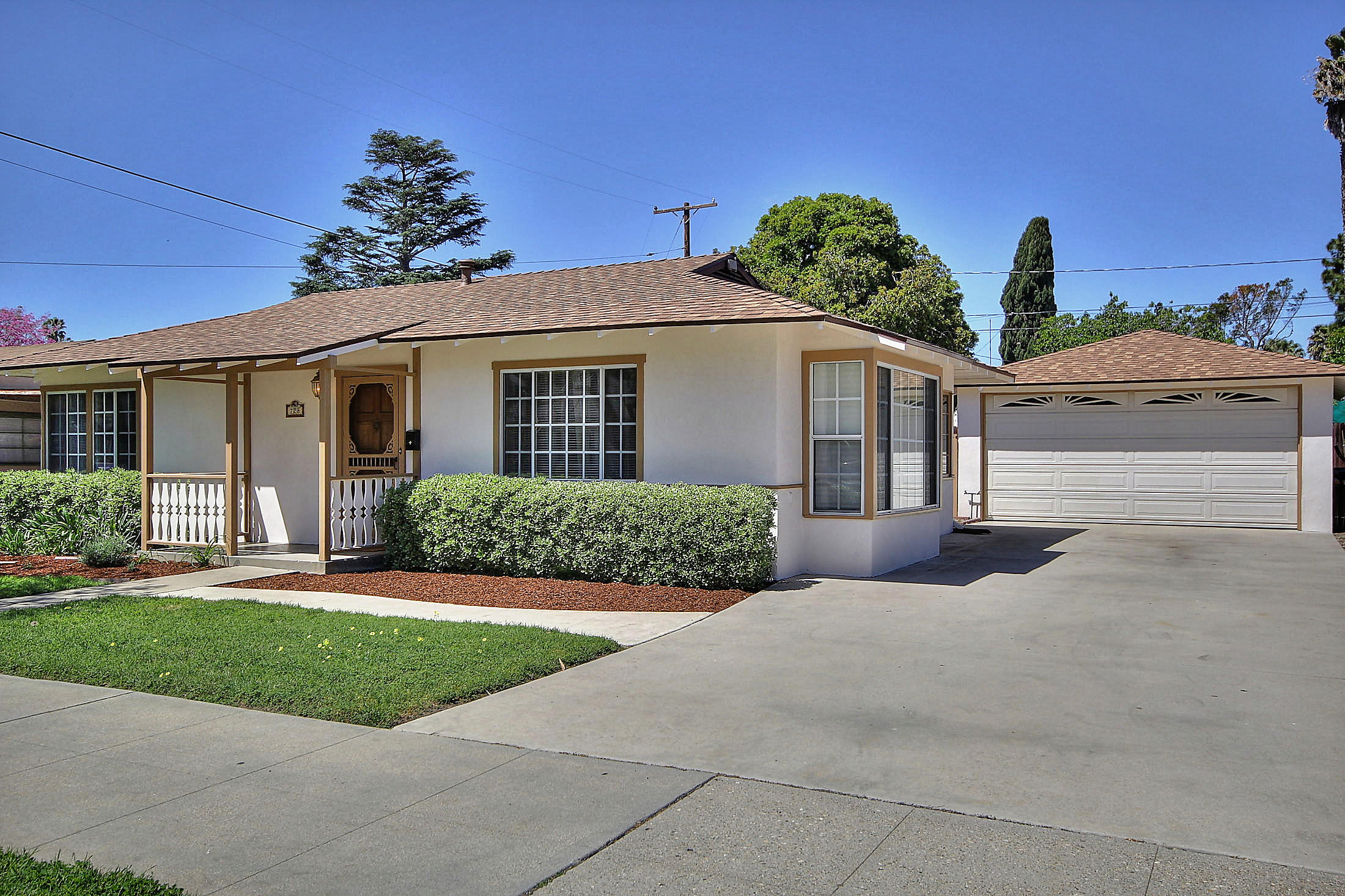 728 W Mission Street