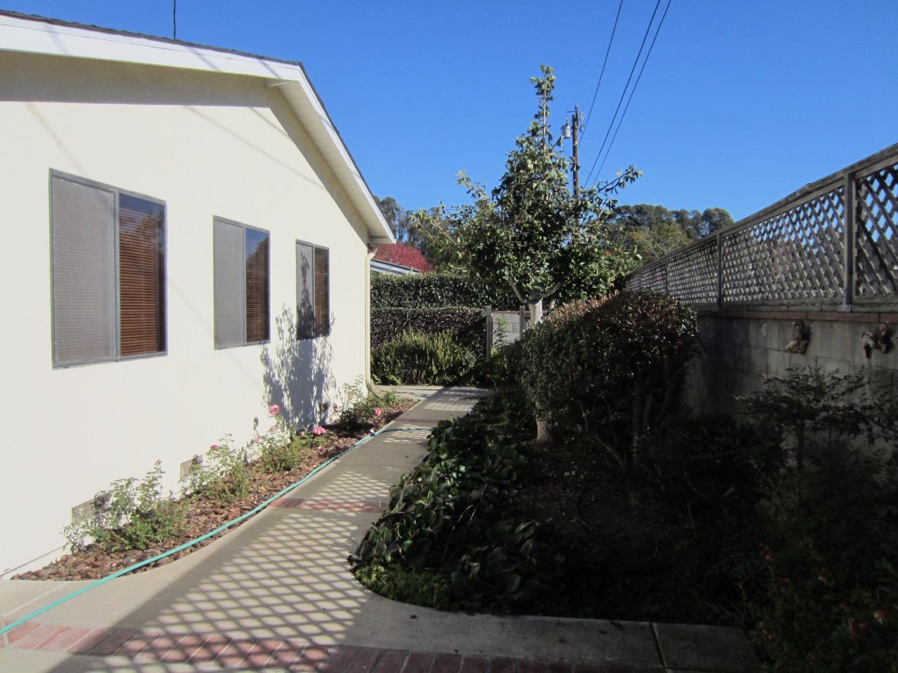5647 Canalino Drive