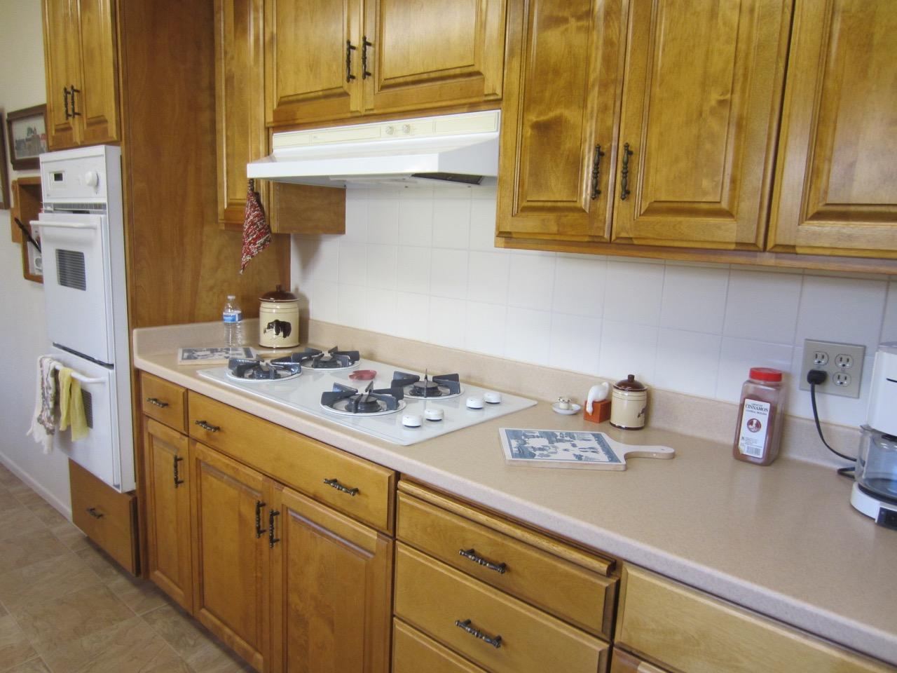 5647 Canalino Drive