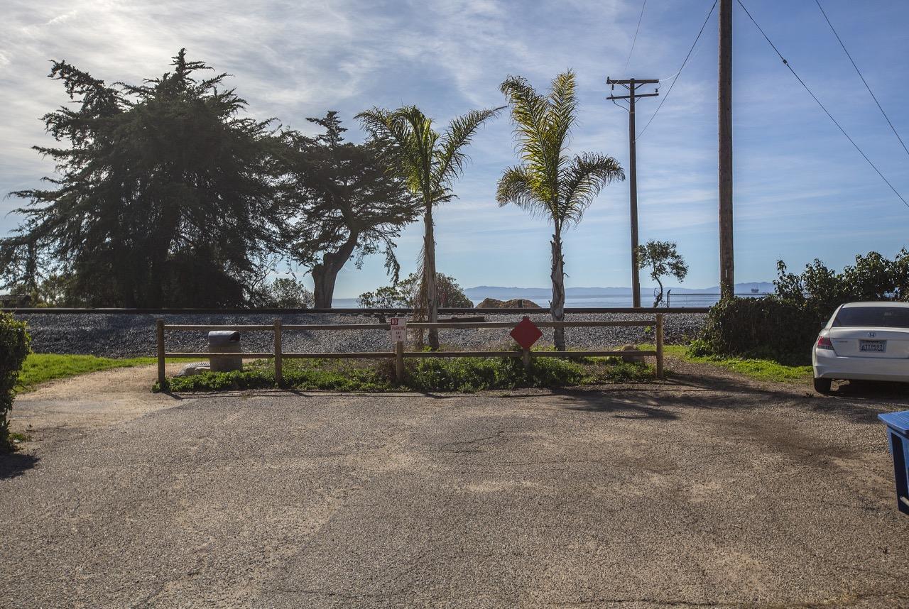 5647 Canalino Drive