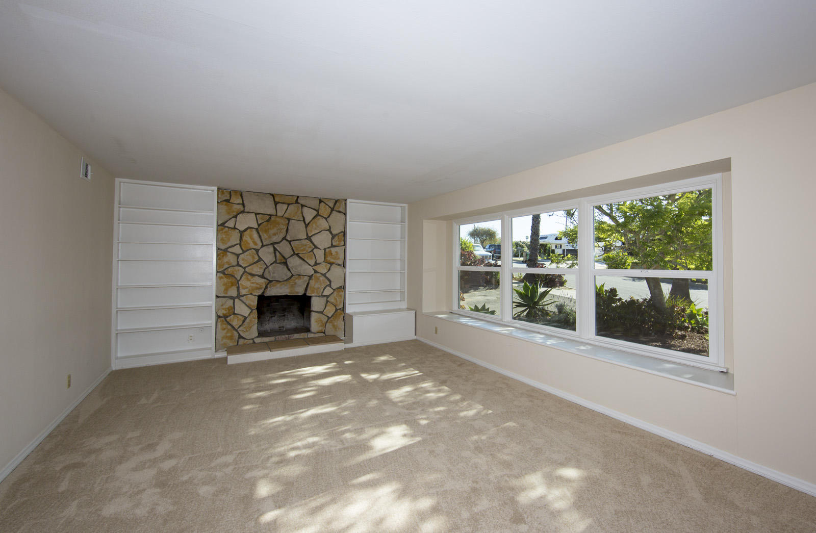 705 Island View Drive