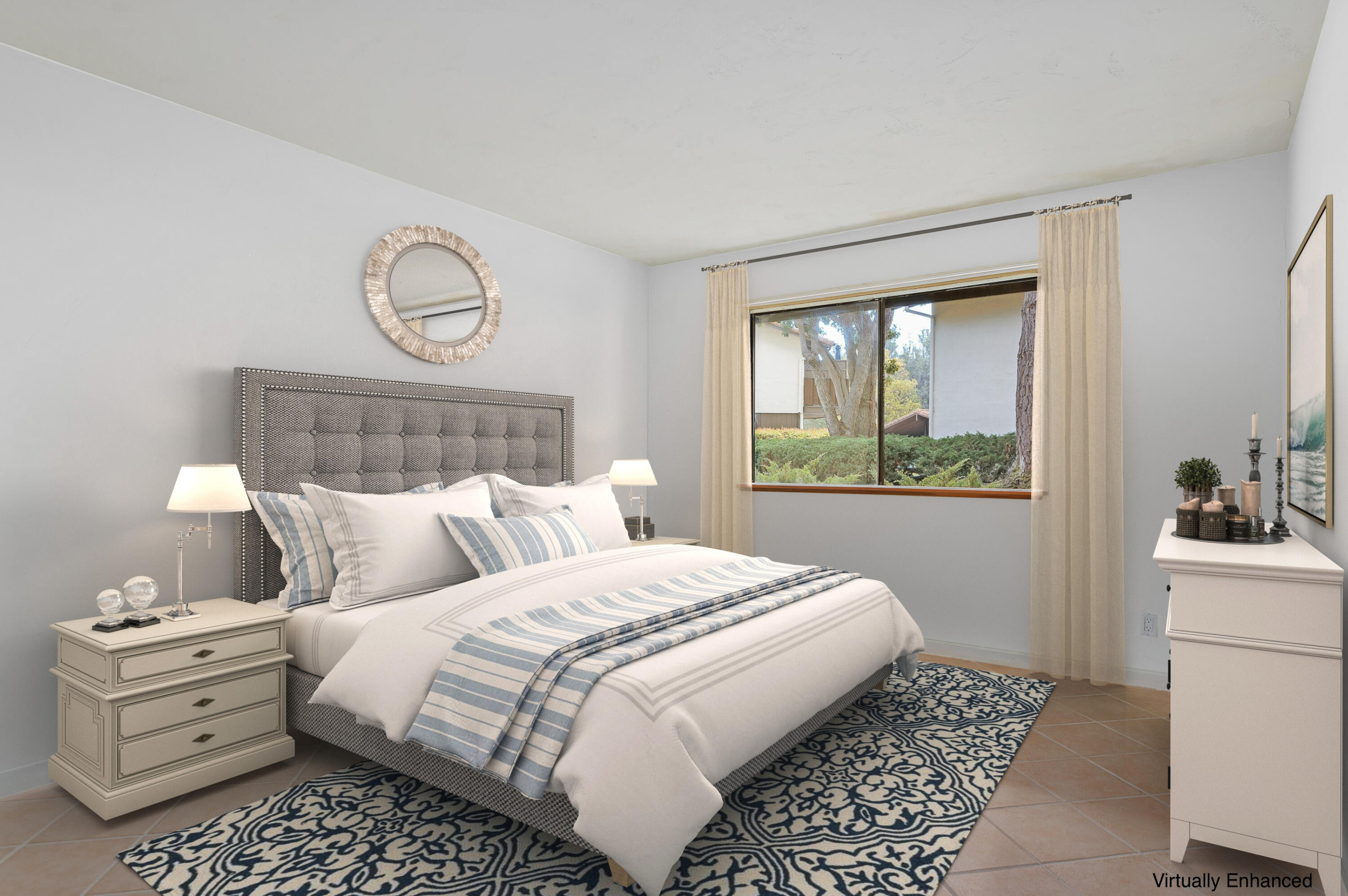 860 Highland Drive Unit: 4