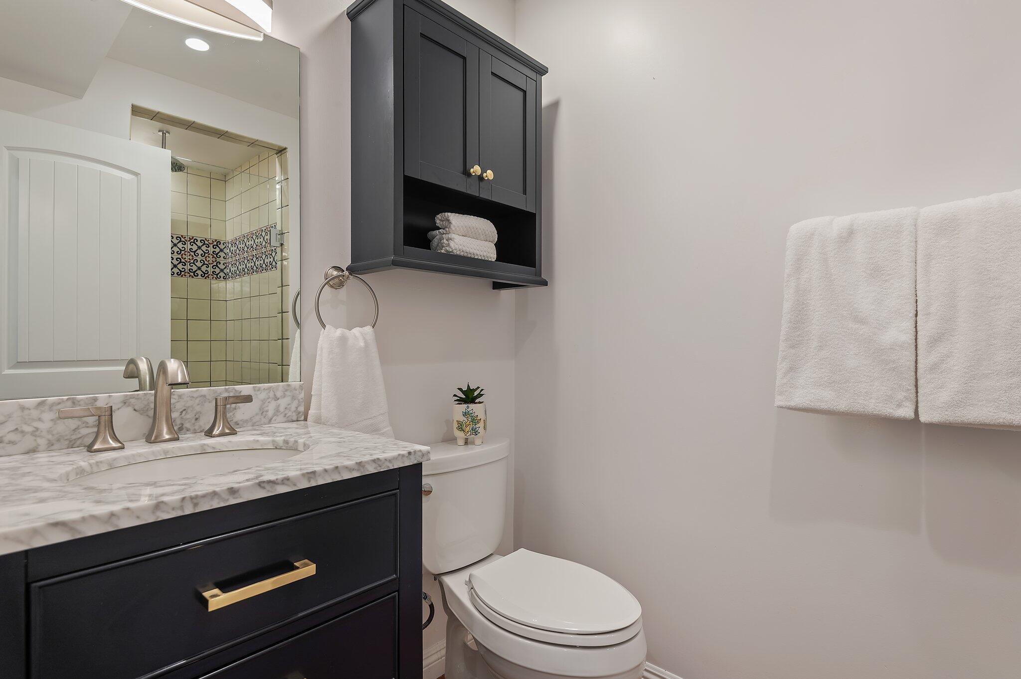 4709 Calle Reina