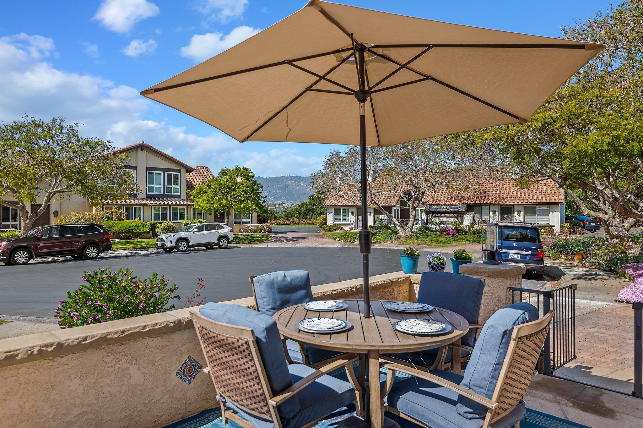 4709 Calle Reina