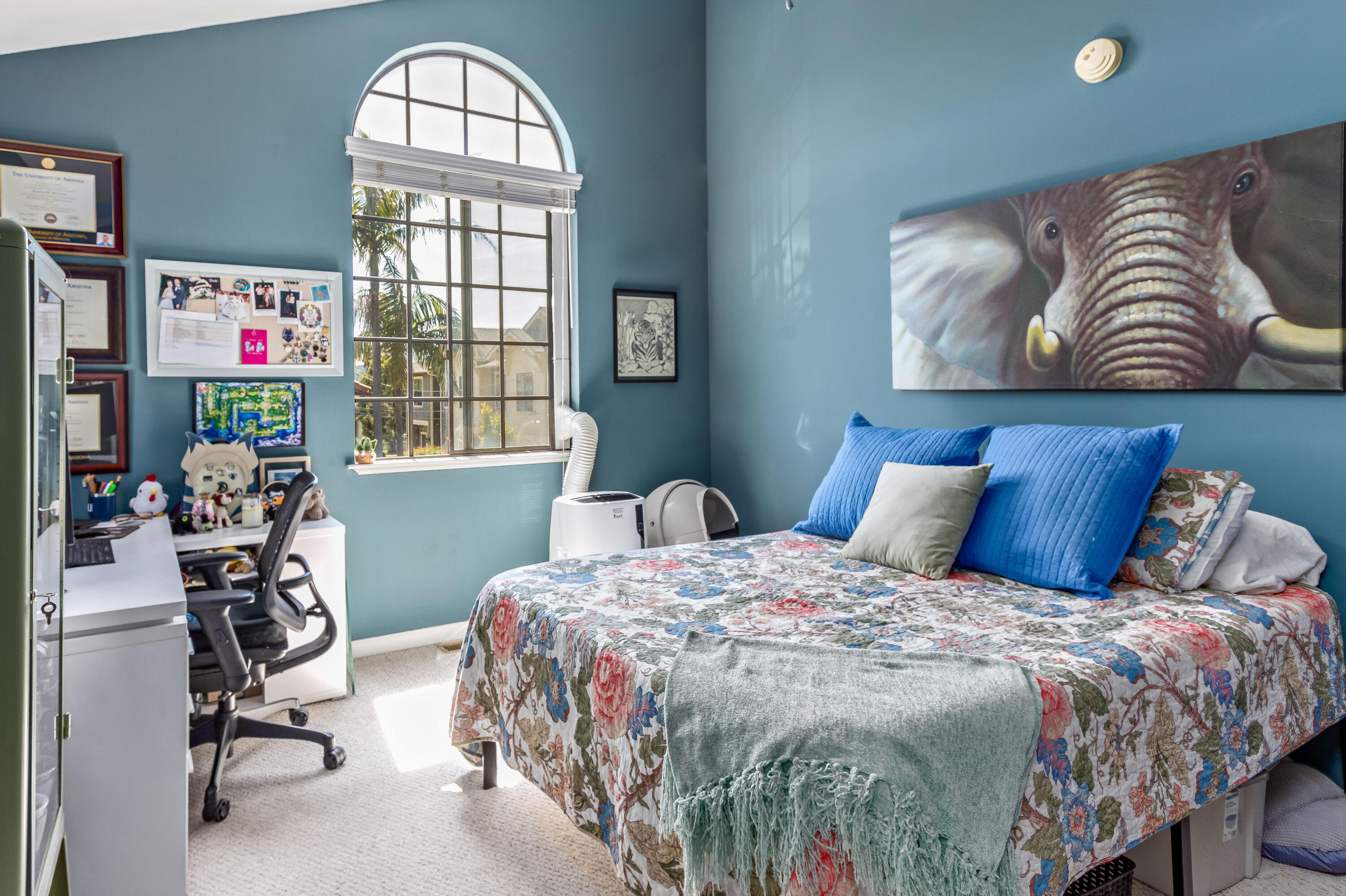 1816 De La Vina St Unit: 4