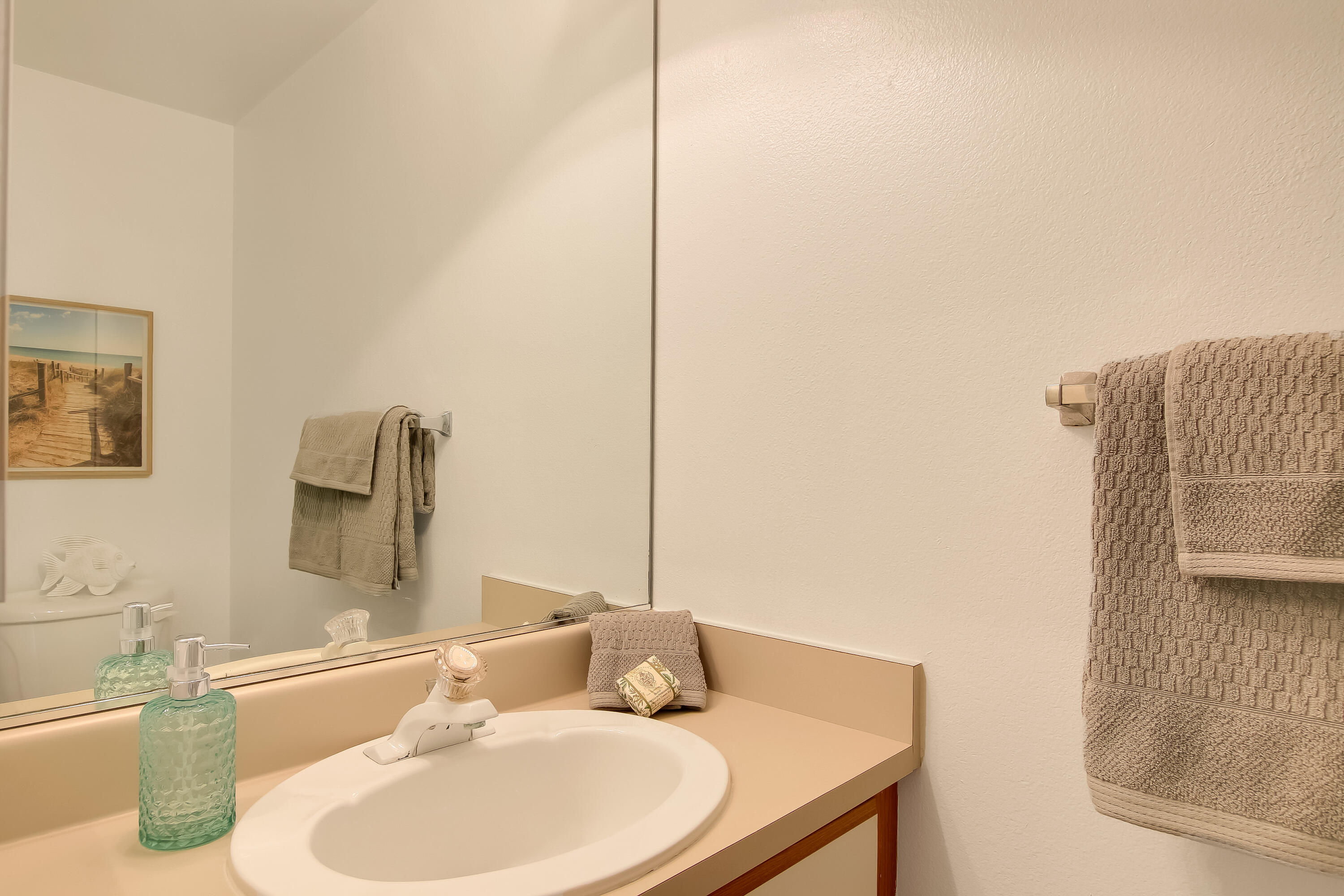 4297 Carpinteria Ave Unit: 18