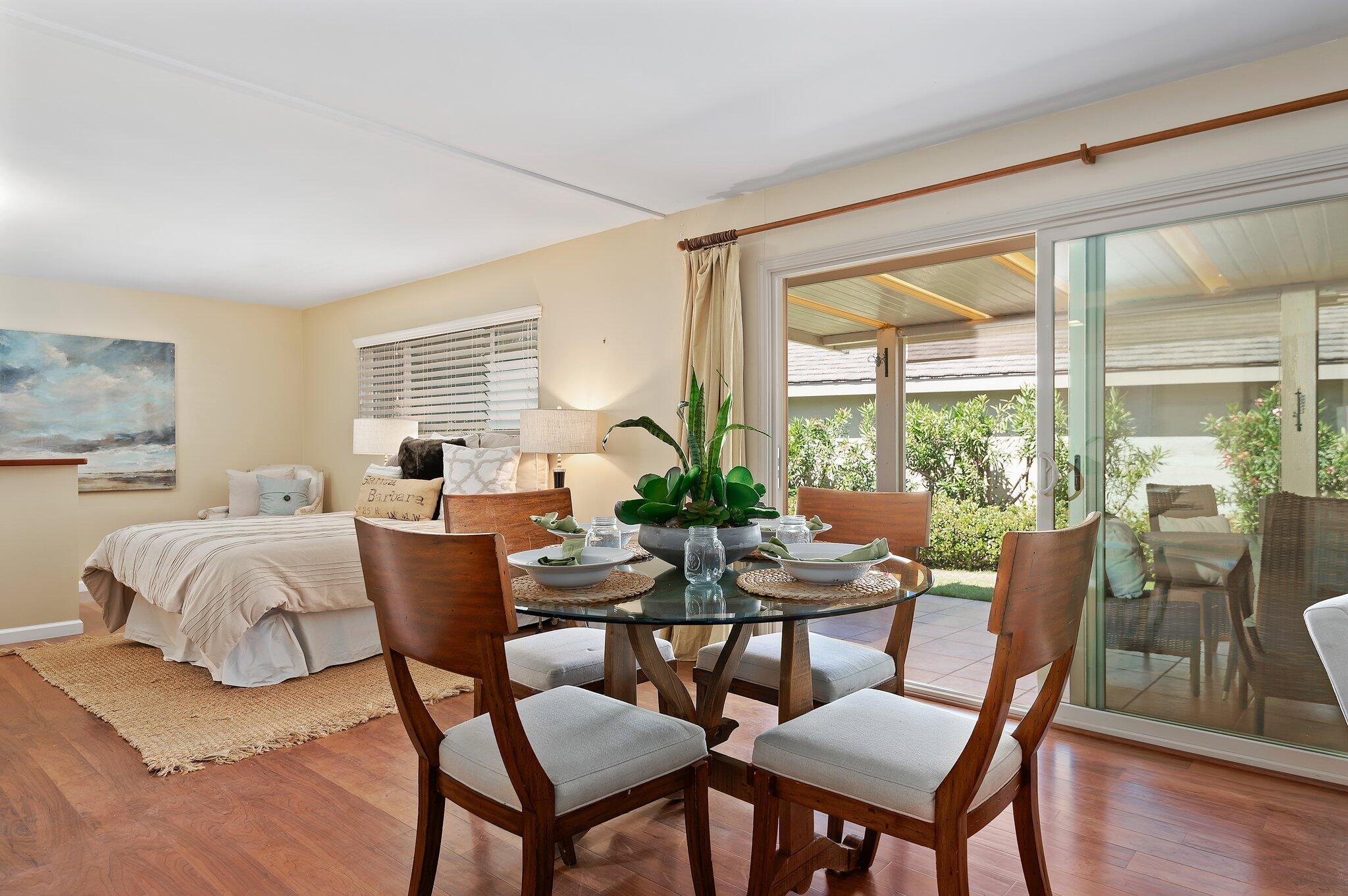 329 Moreton Bay Ln Unit: 1