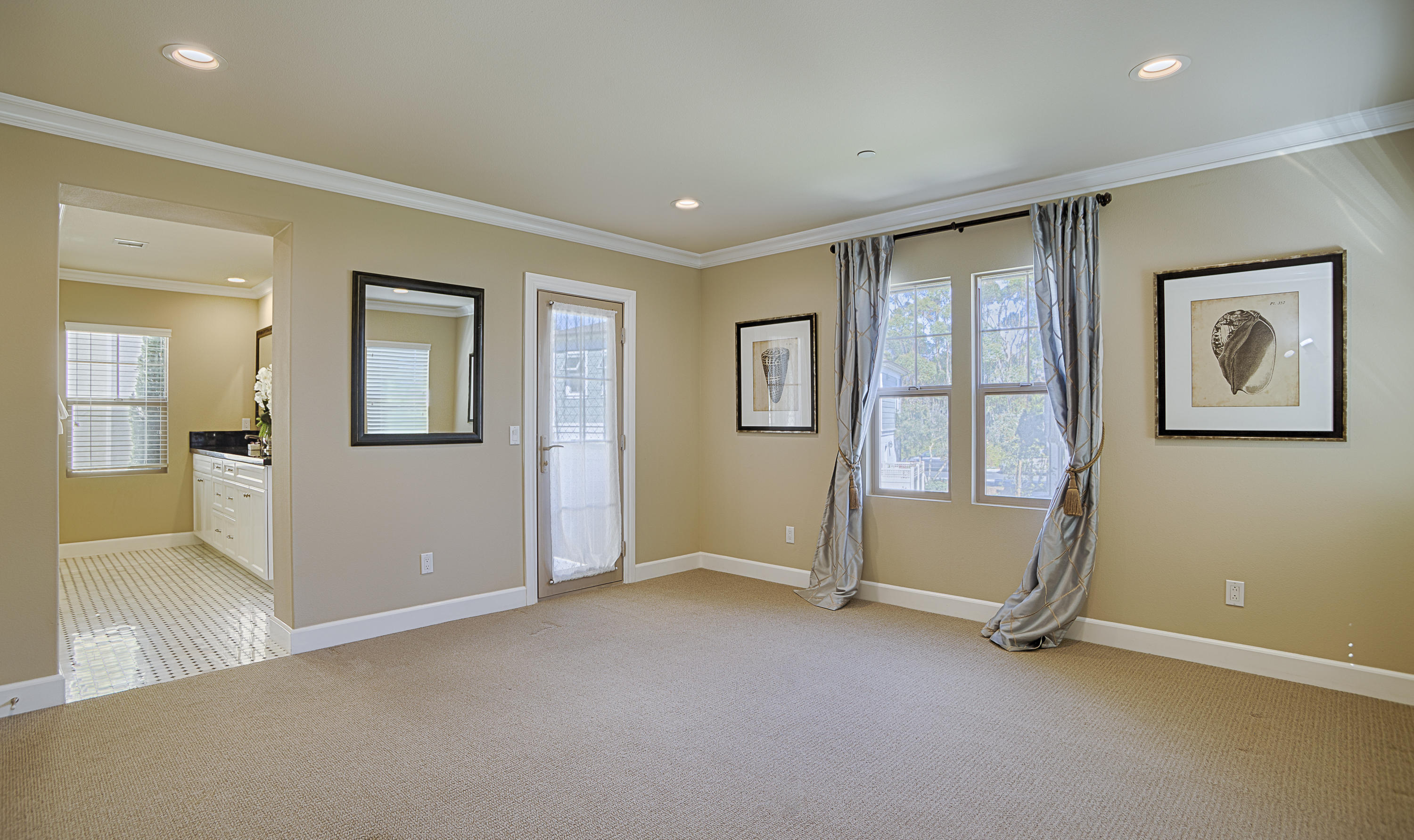 7963 Whimbrel Ln