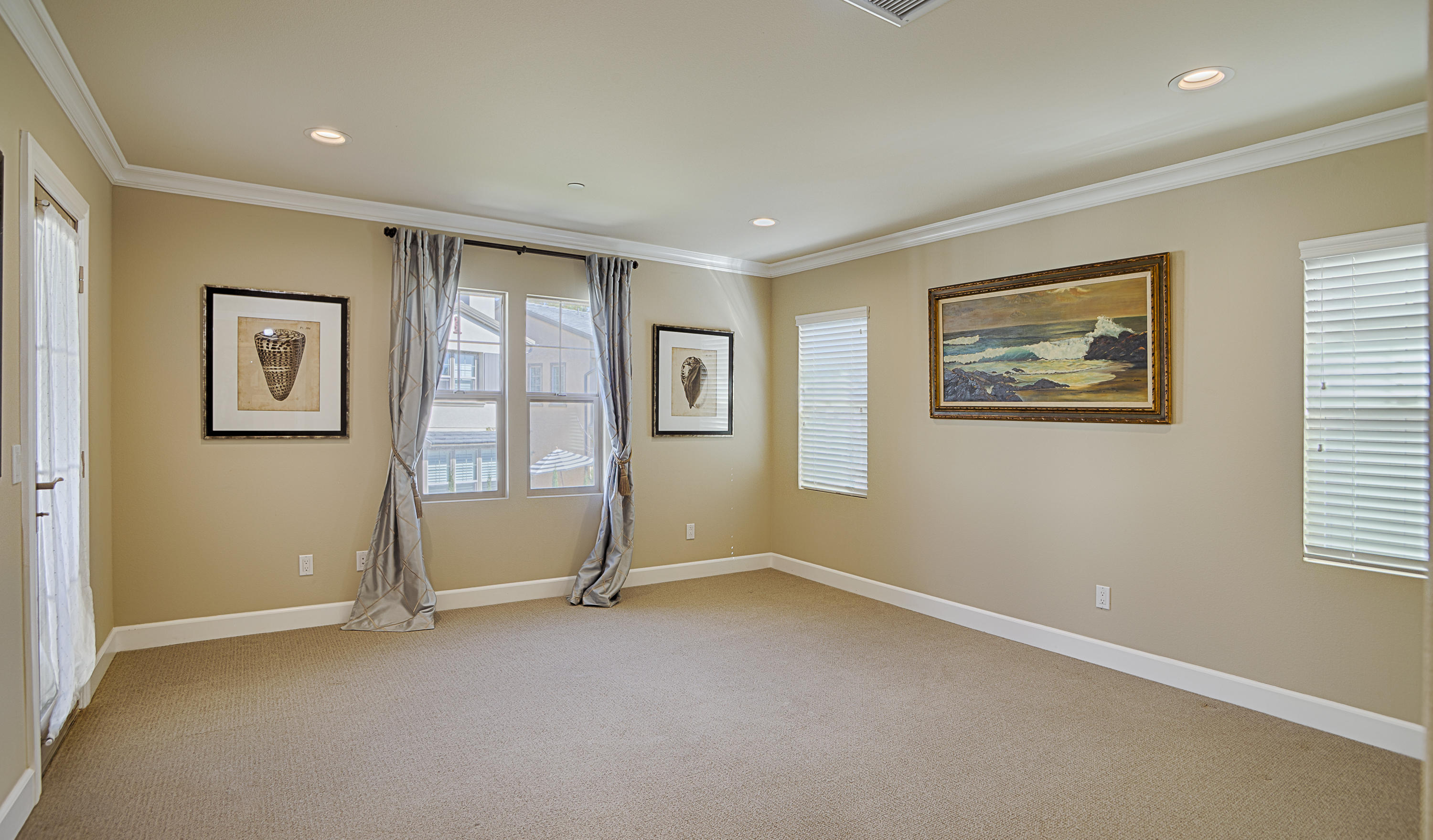 7963 Whimbrel Ln