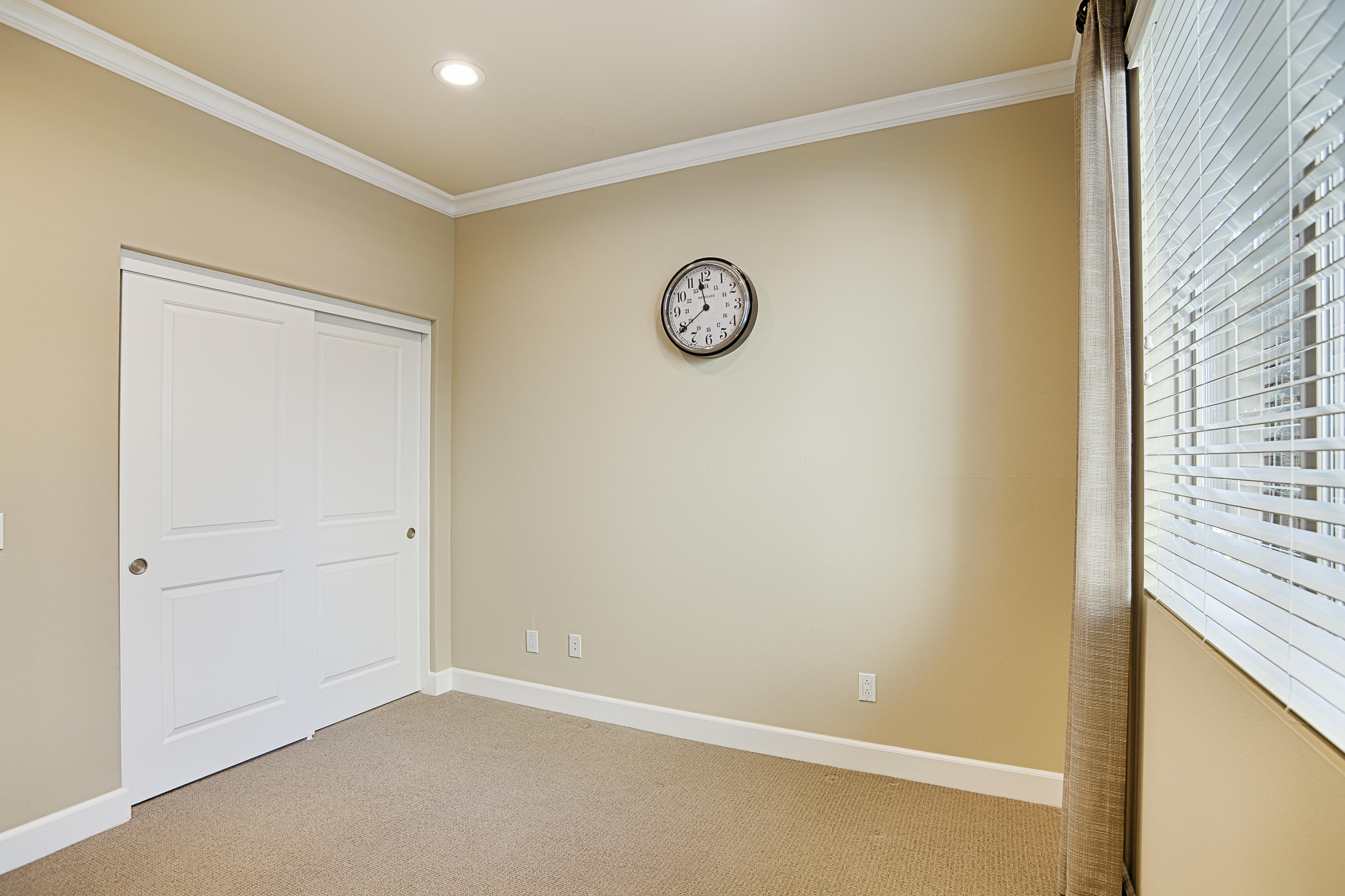 7963 Whimbrel Ln