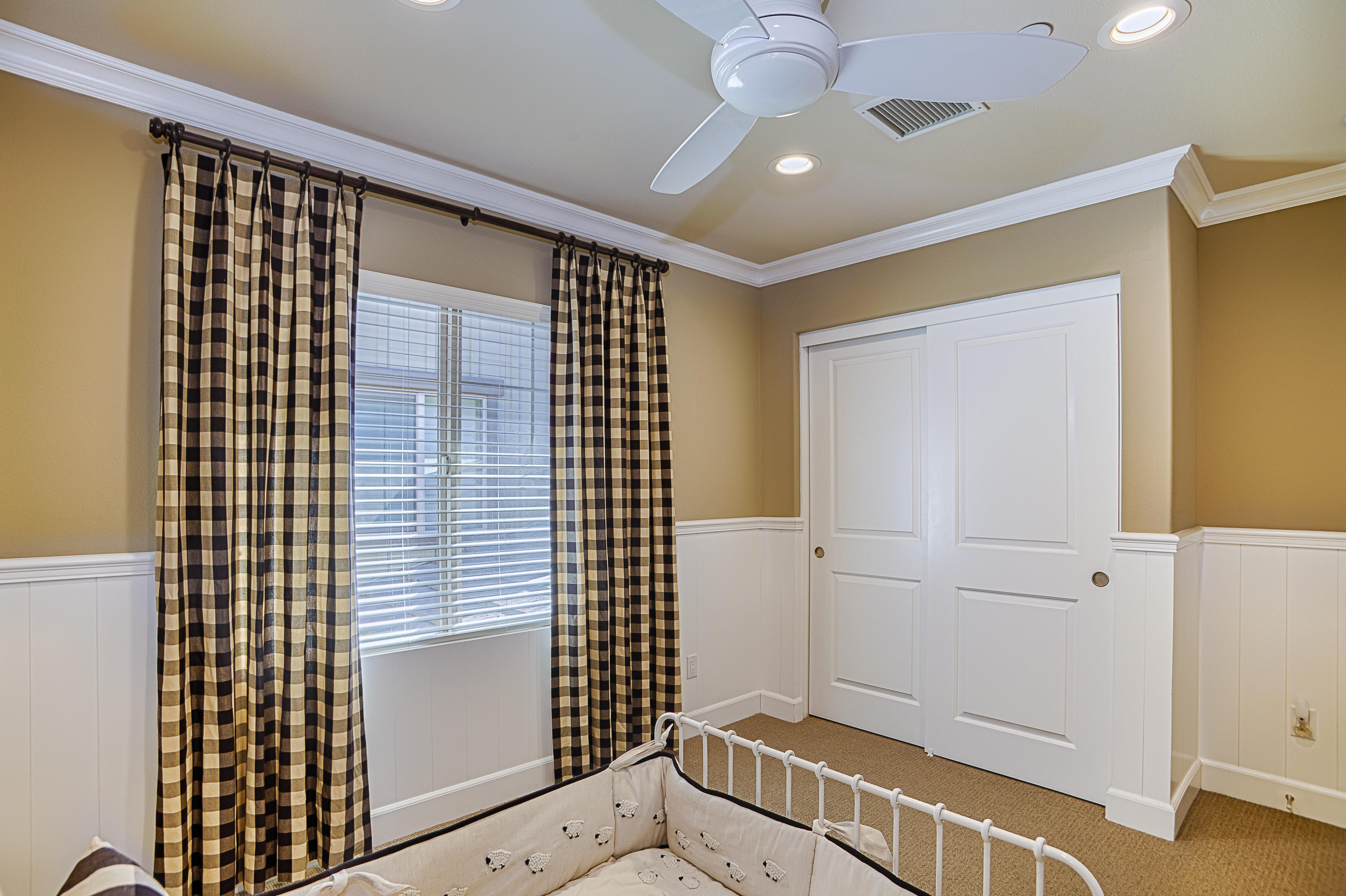 7963 Whimbrel Ln