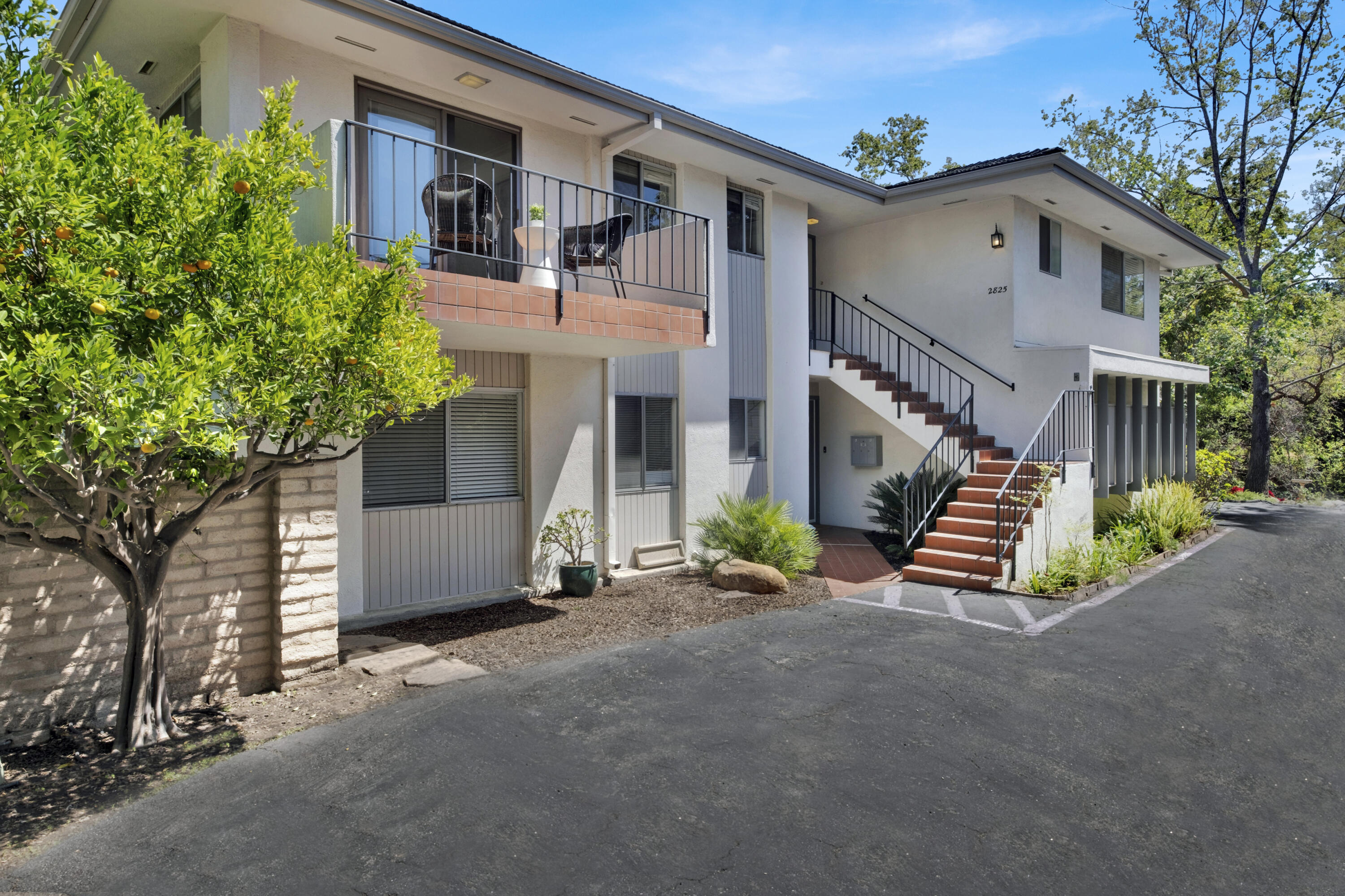 SANTA BARBARA