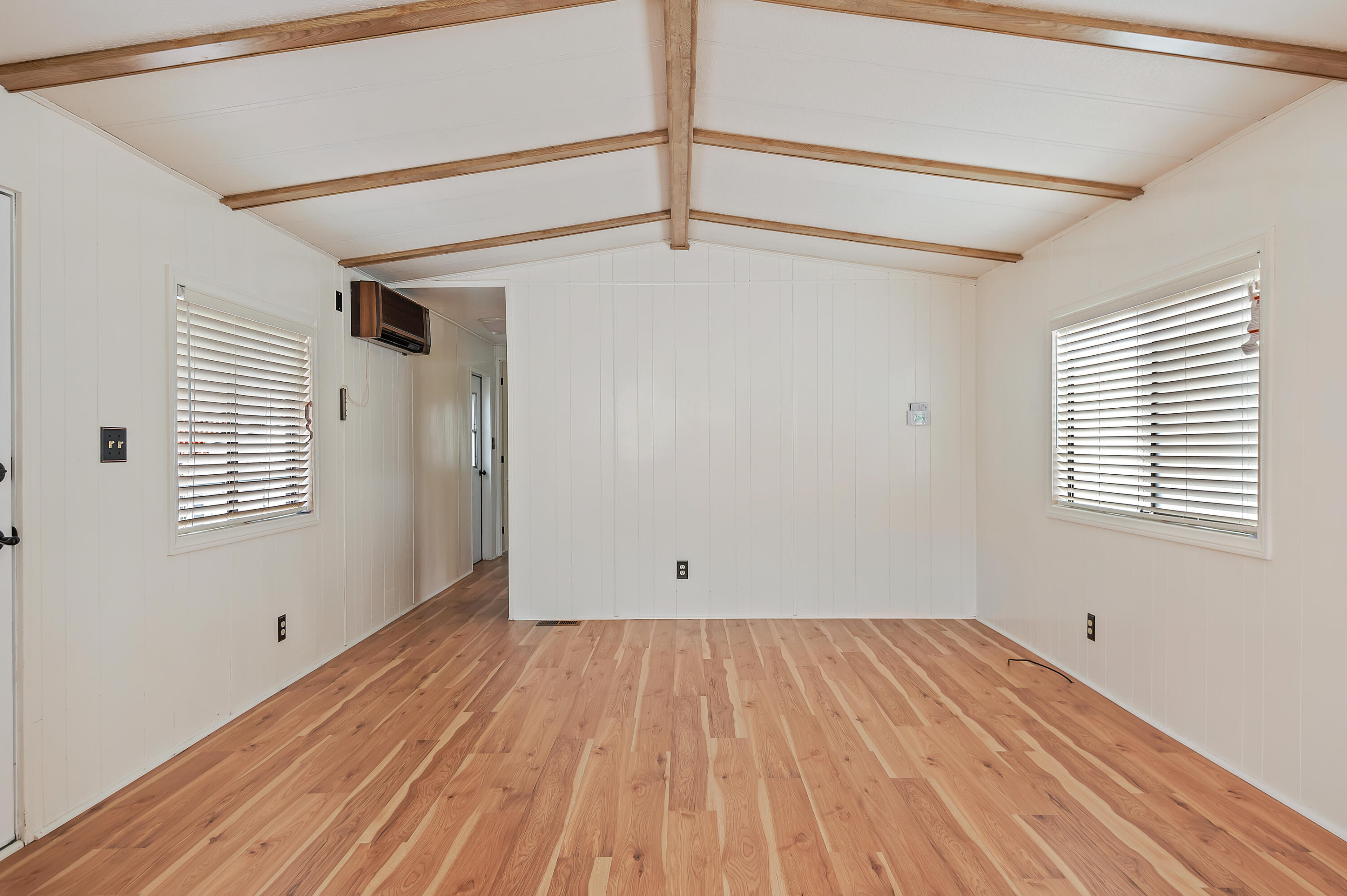 520 Pine St. Unit: 76