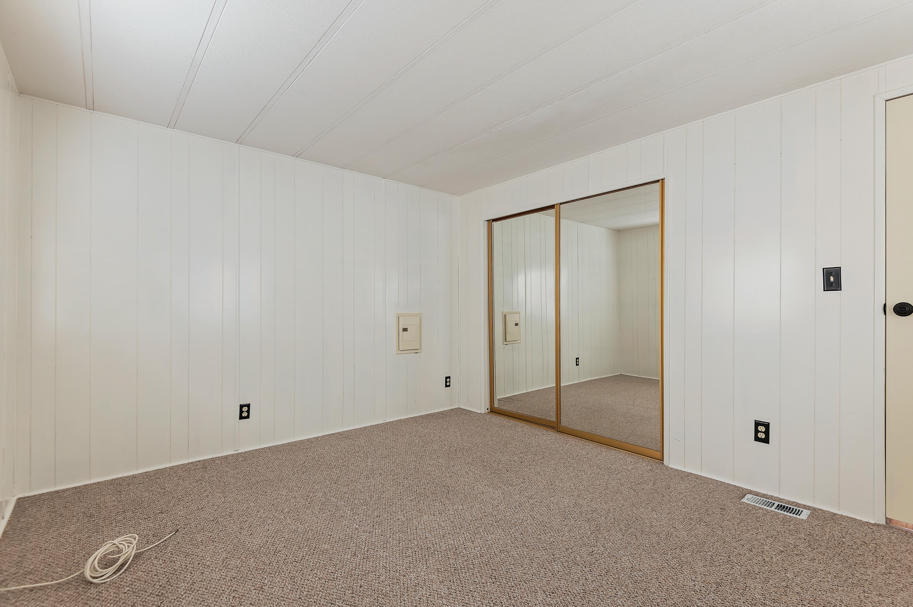 520 Pine St. Unit: 76
