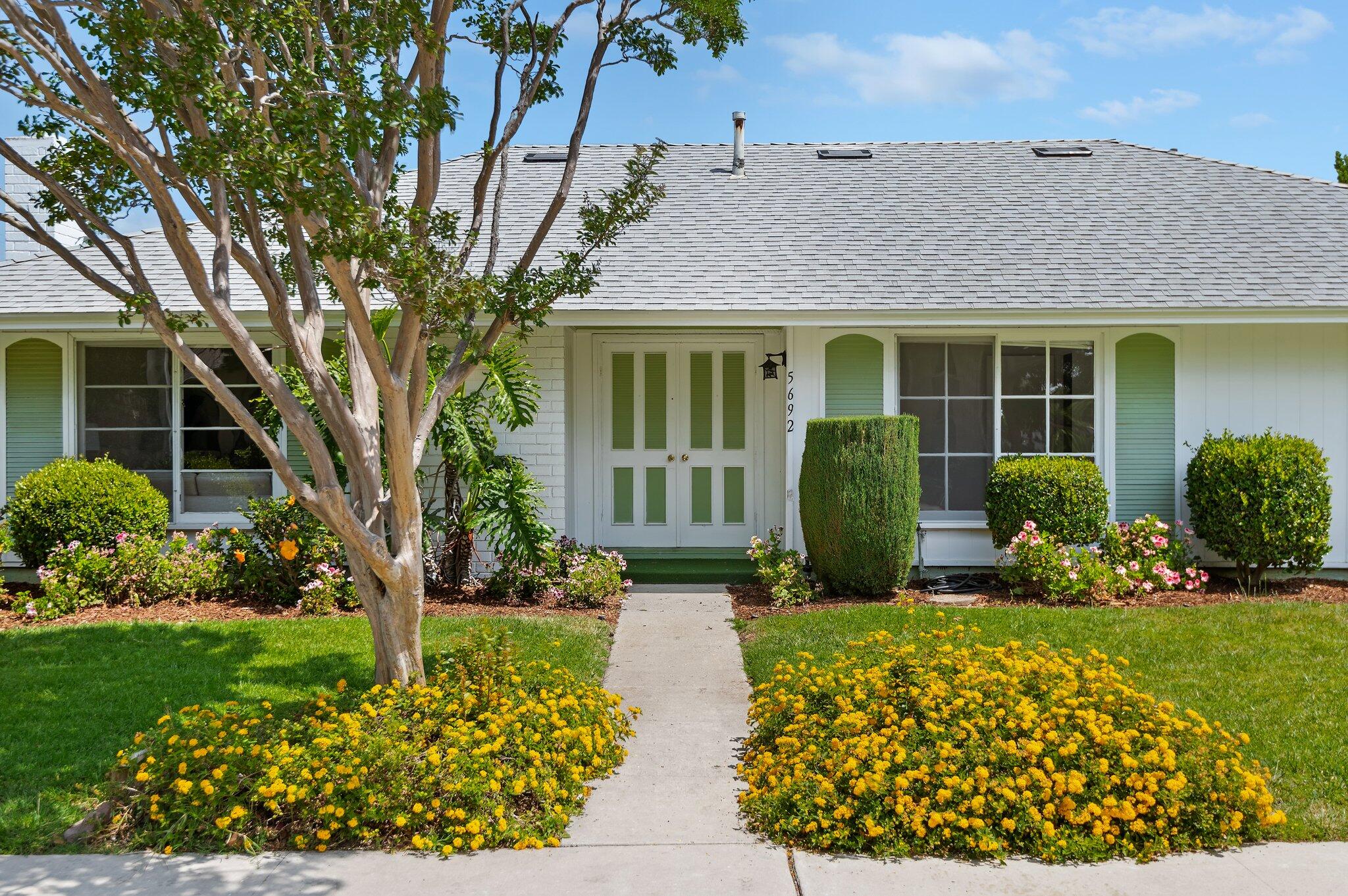 5692 Encina Road