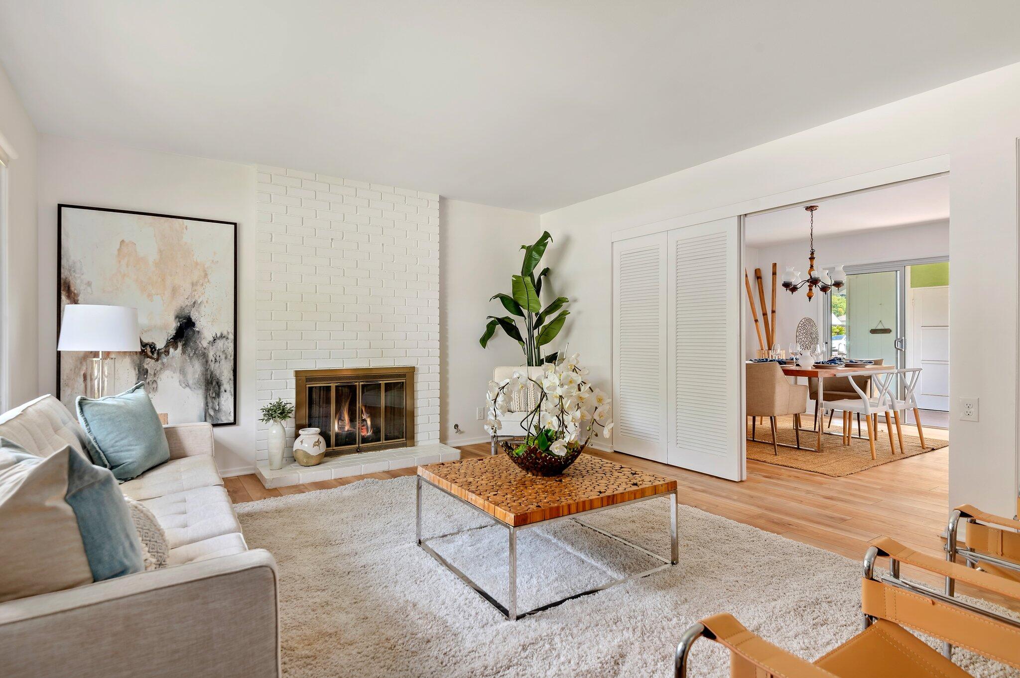 5692 Encina Road